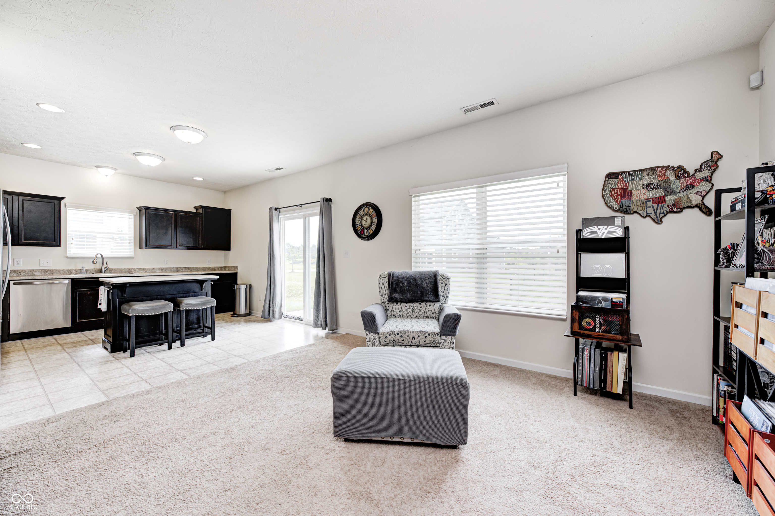 1270 W Limestone Way