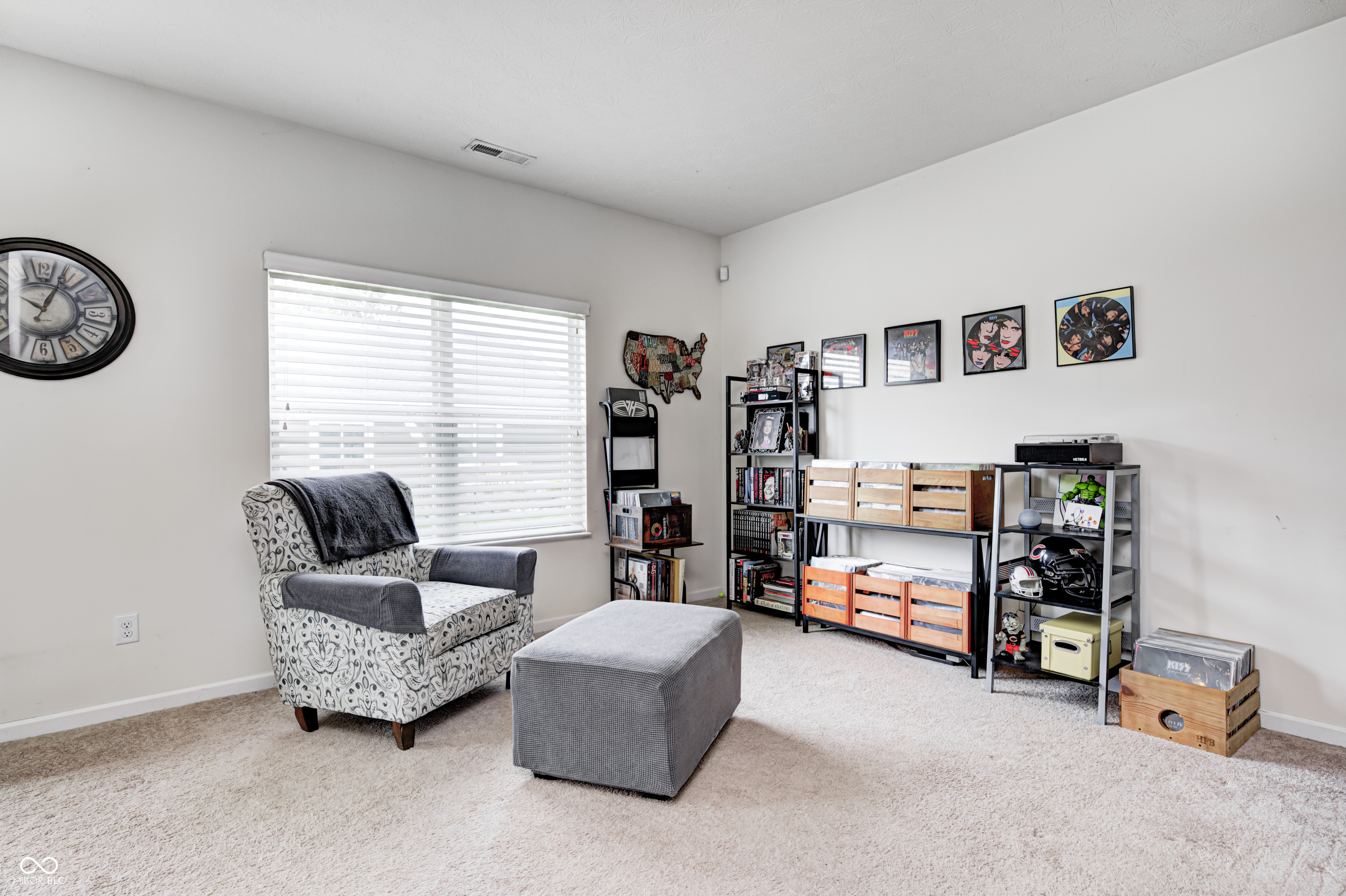 1270 W Limestone Way