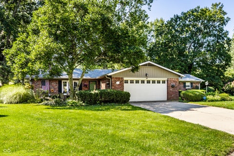 Photo of 7990 Hoover Court, Indianapolis, IN 46260 (MLS # 22122777)