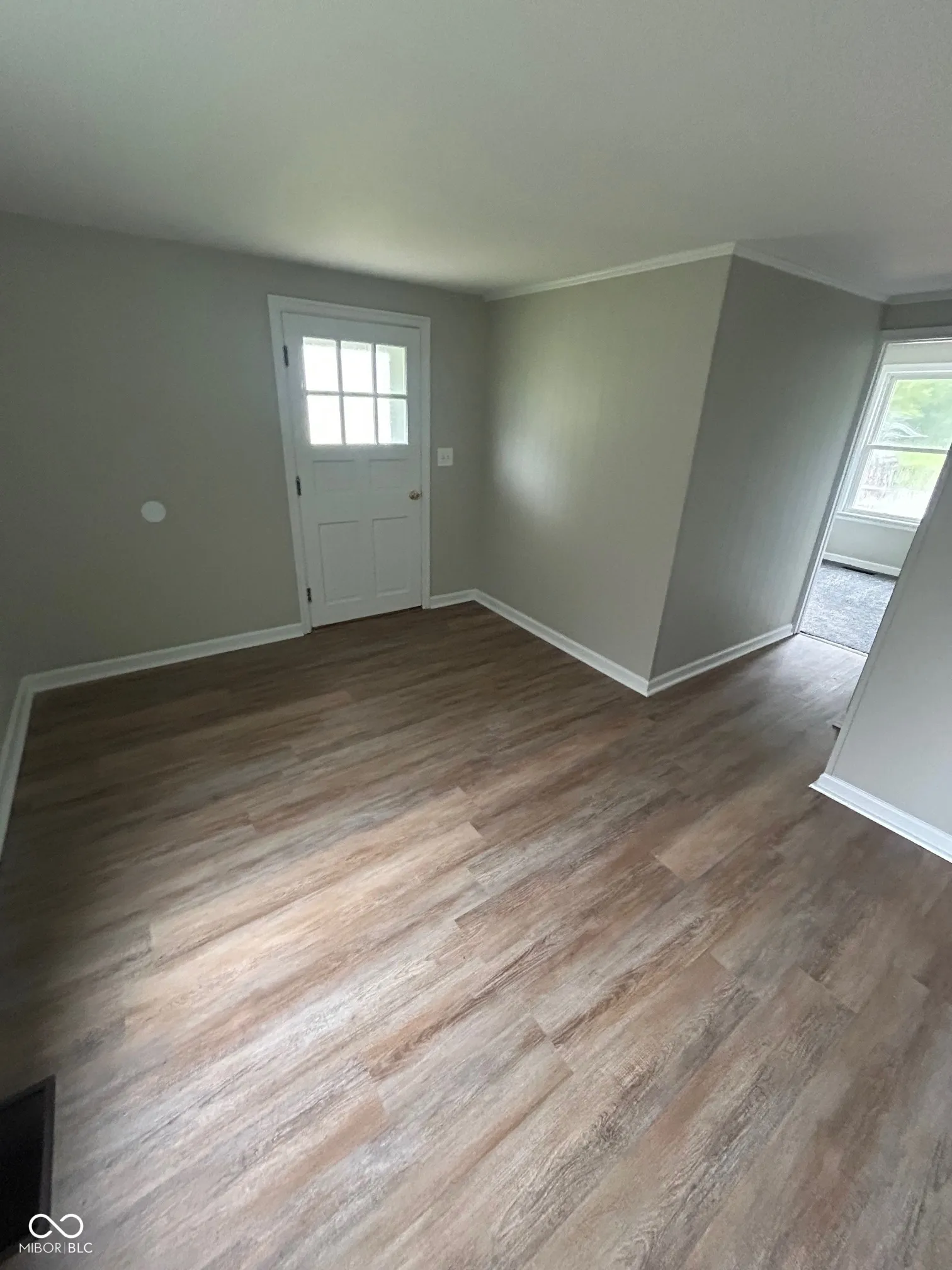 Anderson, Indiana 46012, United States, 3 Bedrooms Bedrooms, ,2 BathroomsBathrooms,Residential,Pending,172400