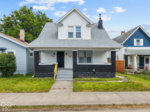Photo of 121 N Bradley Avenue, Indianapolis, IN 46201 (MLS # 22131910)