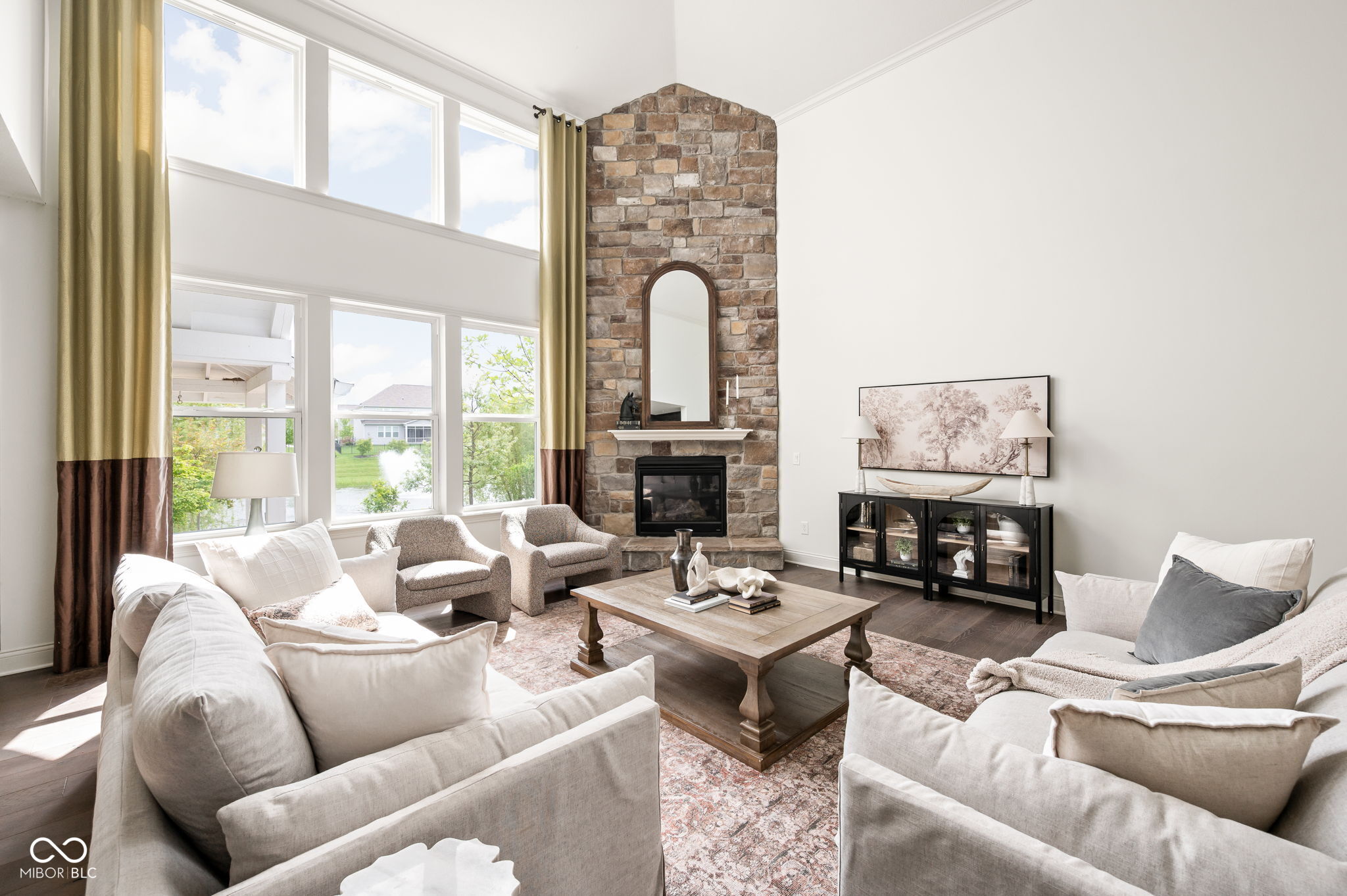 3807 Sugar Pine Lane