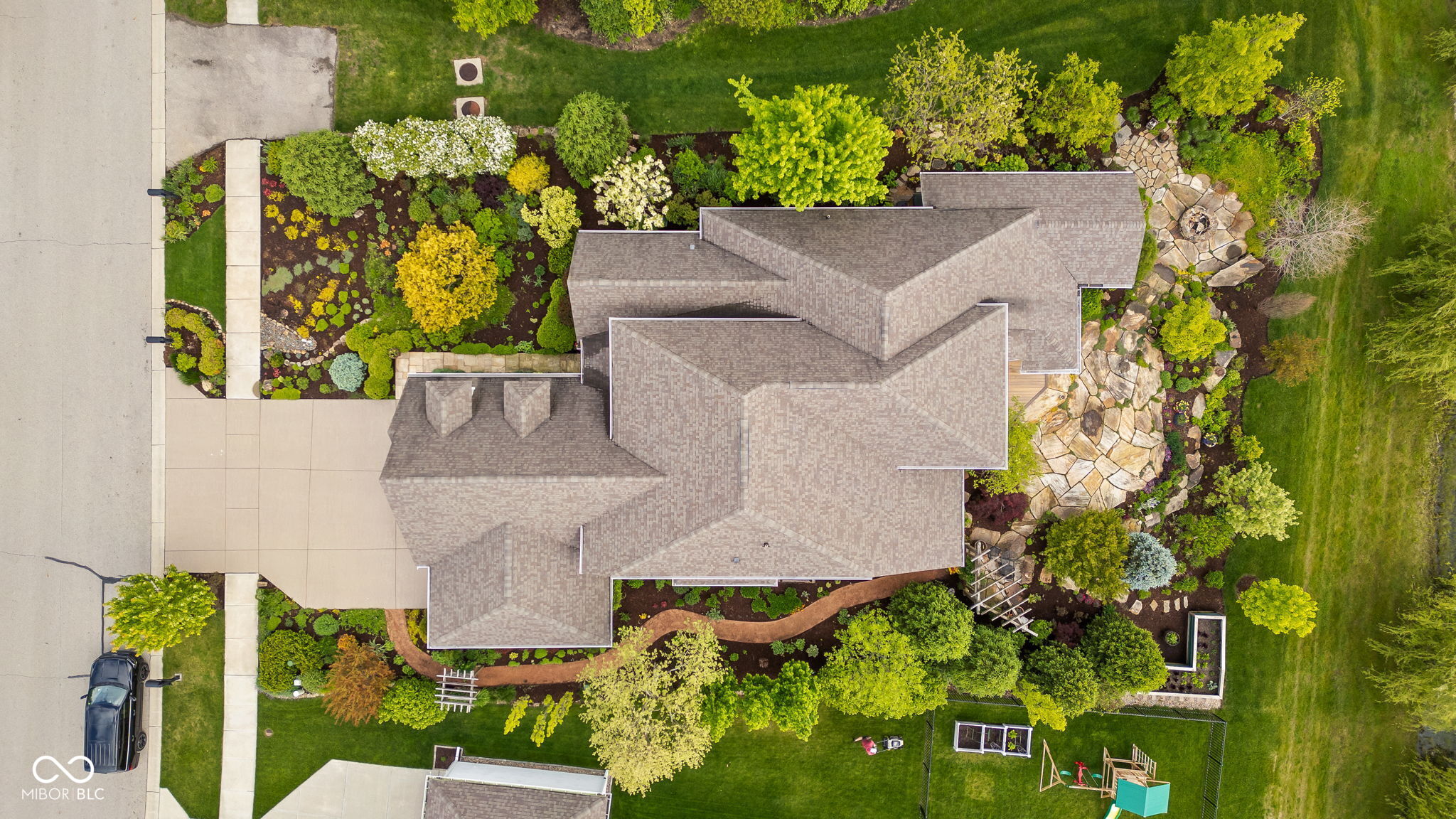 3807 Sugar Pine Lane