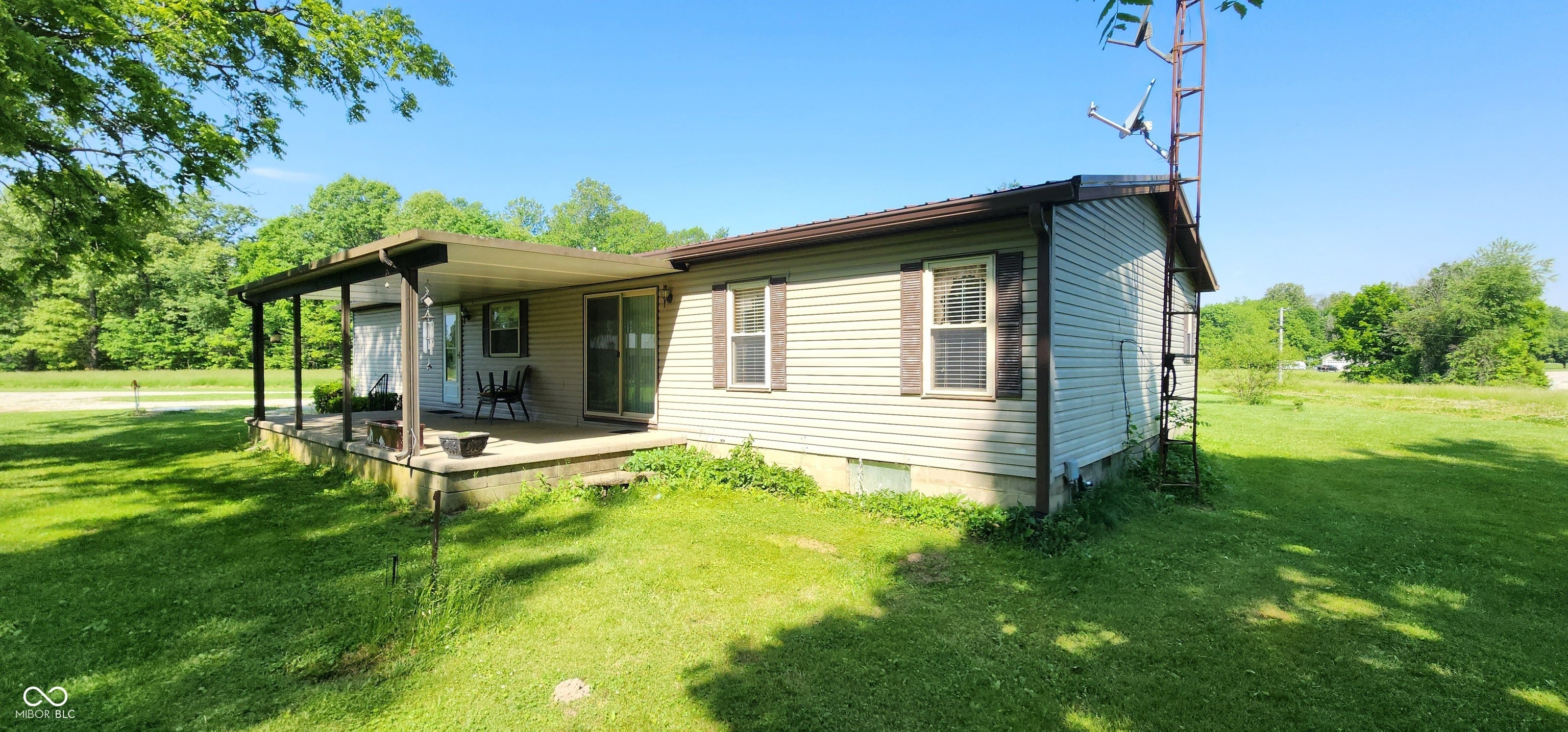 23176 Us Highway 52