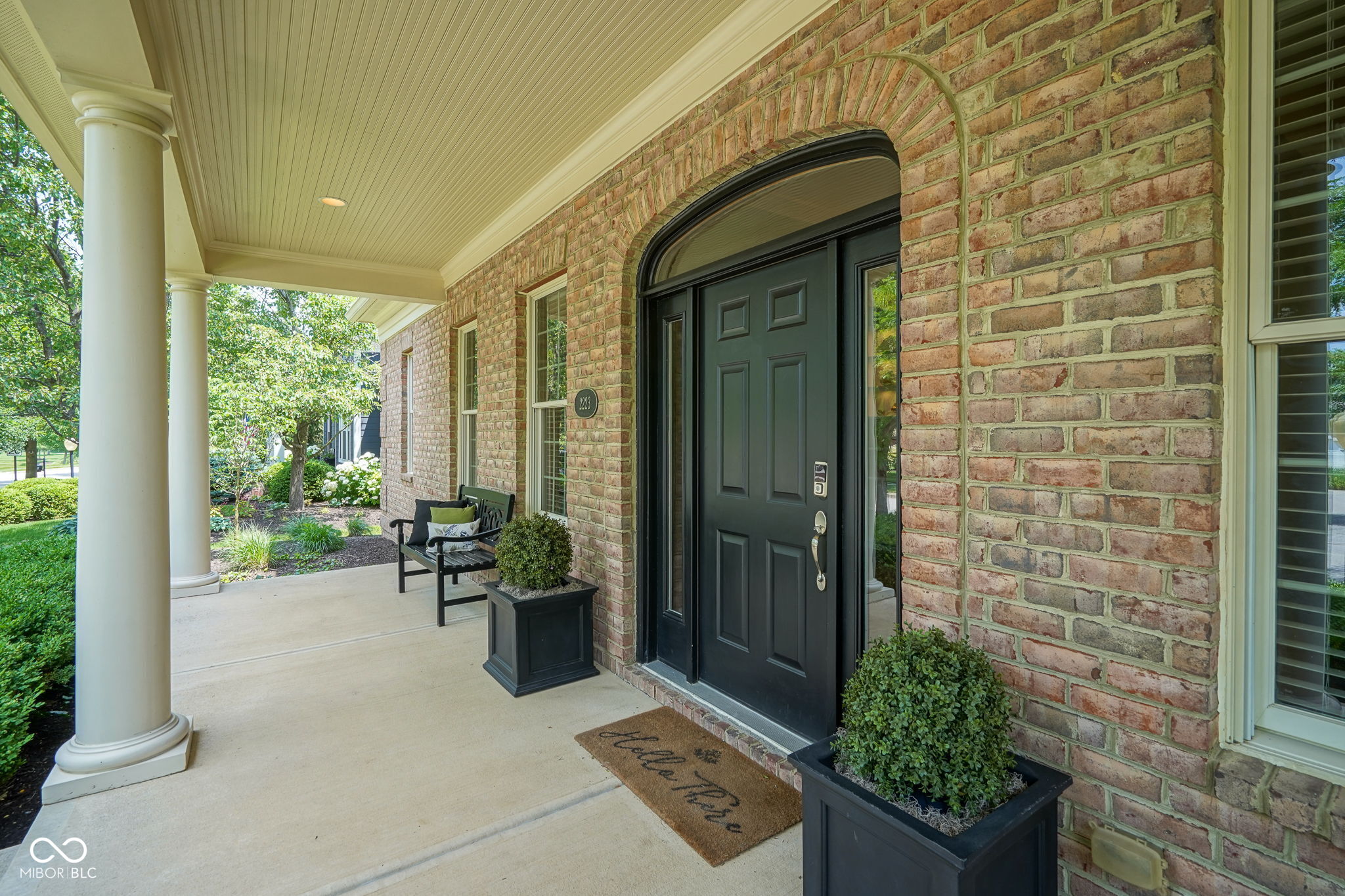 2223 Shaftesbury Road