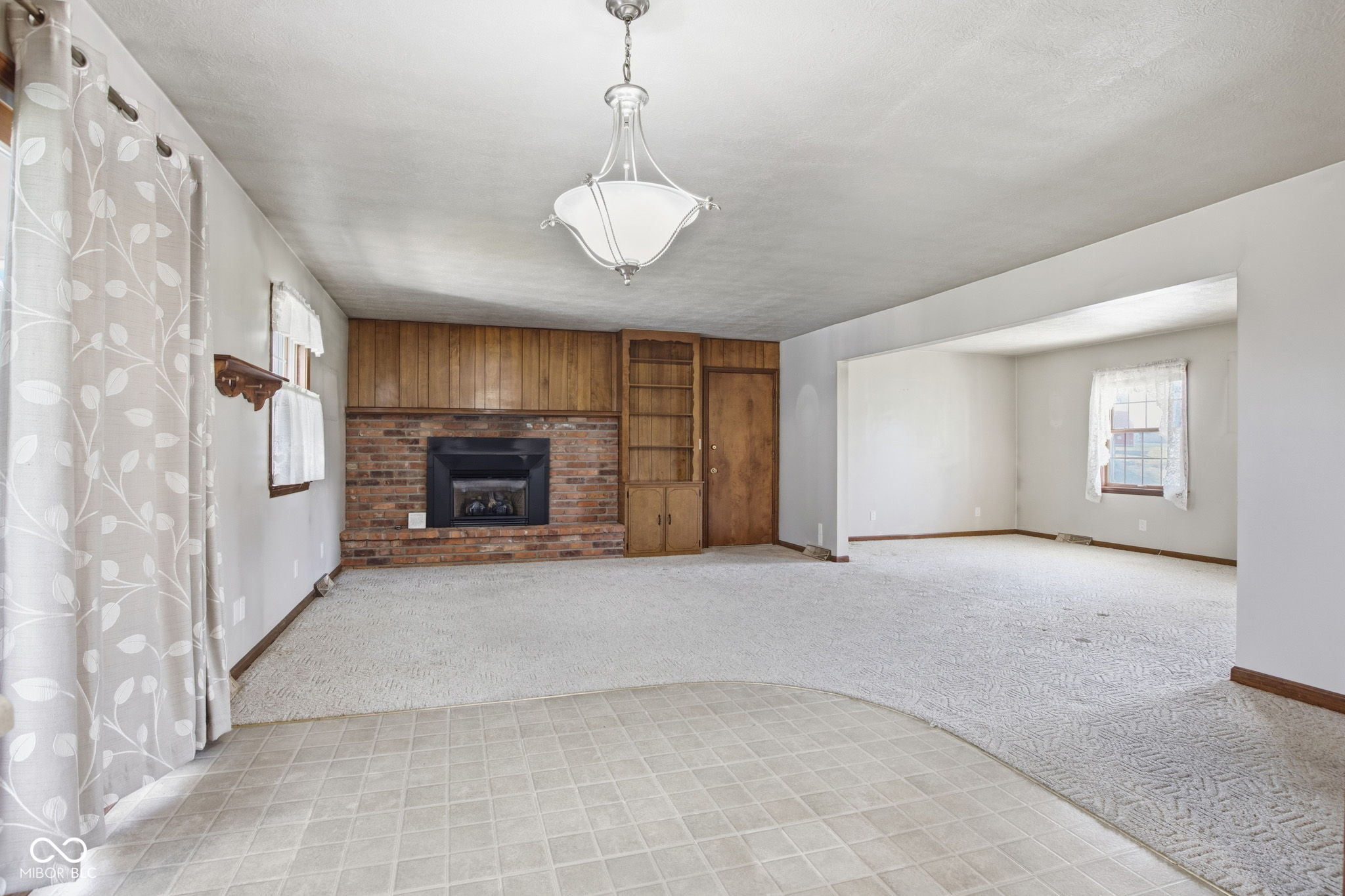 494 E Keller Hill Road