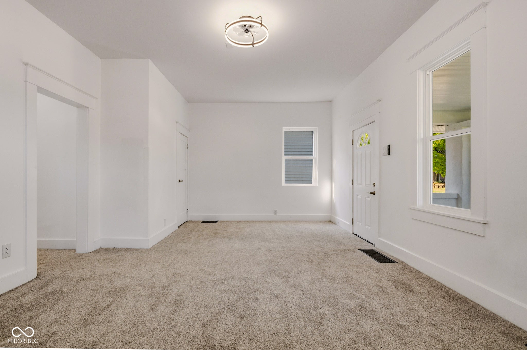 1121 Lafayette Avenue