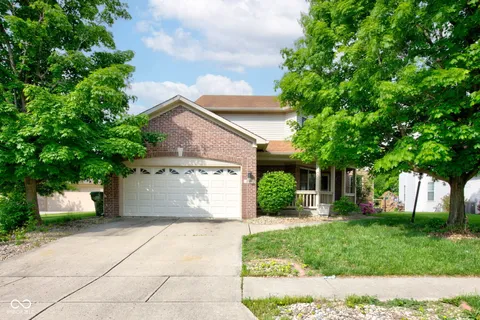 286 N Greenbriar Drive, Greenwood, IN 46142 - MLS#: 22039946