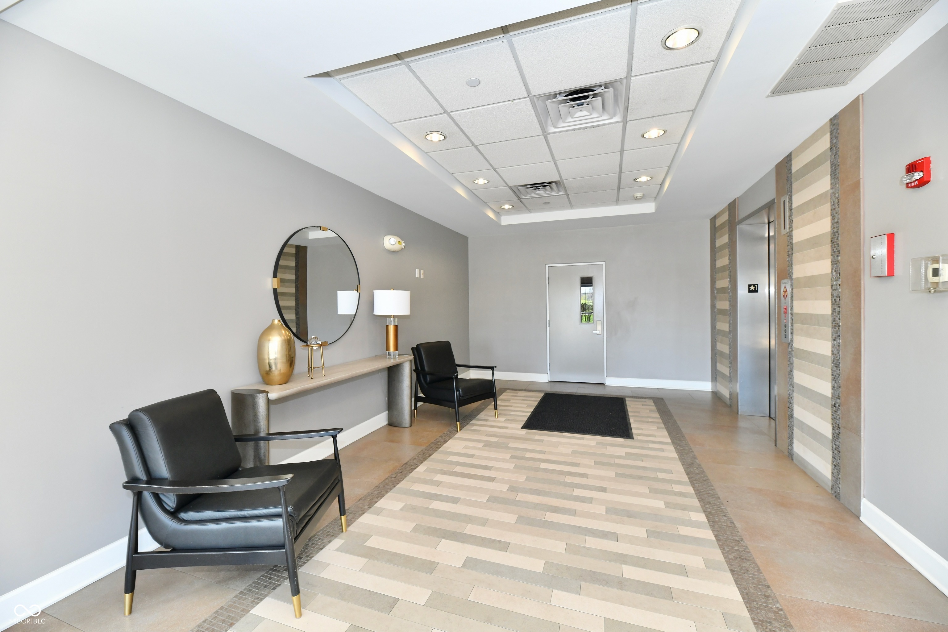 20971 Shoreline Court 302