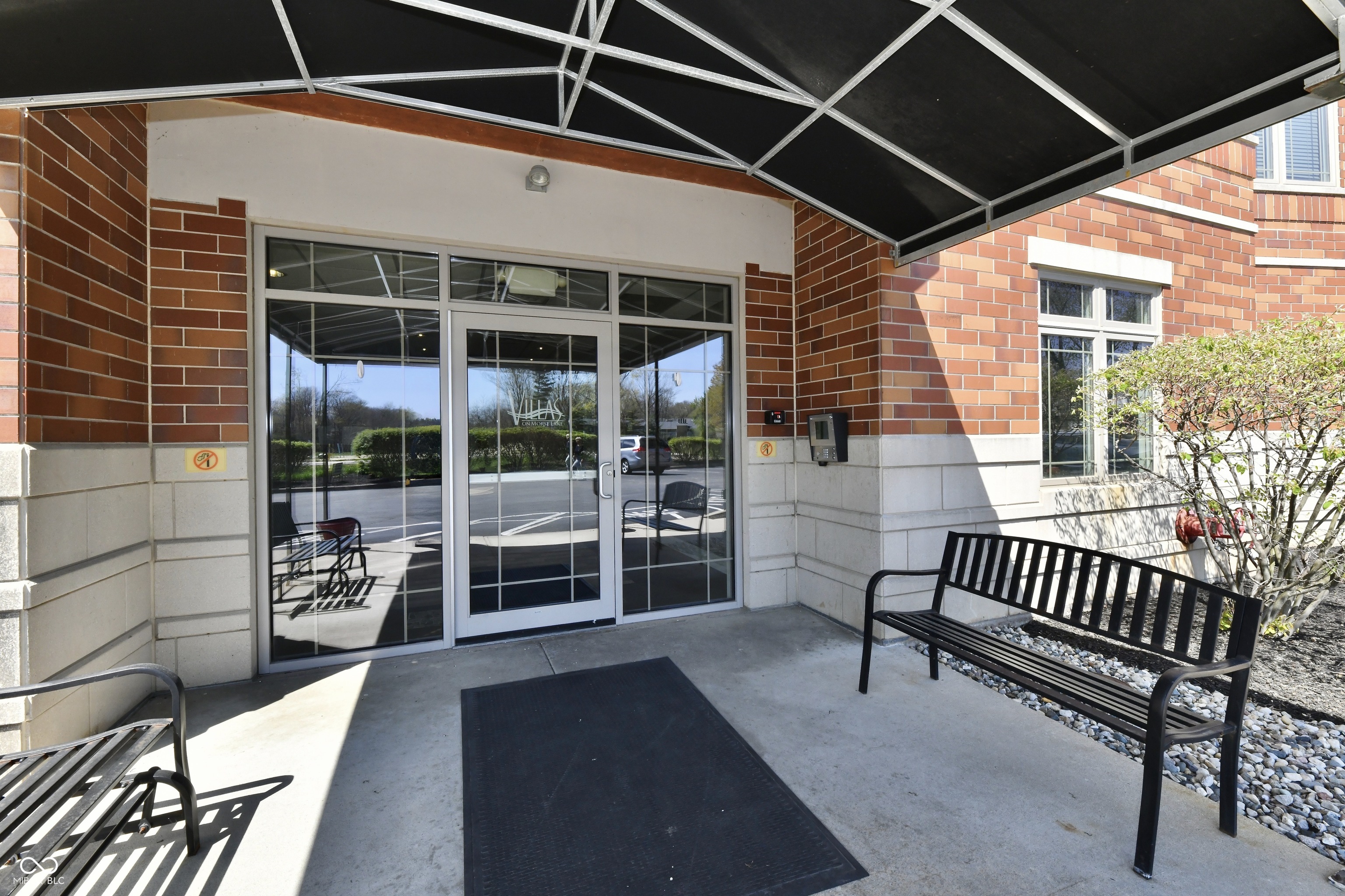 20971 Shoreline Court 302