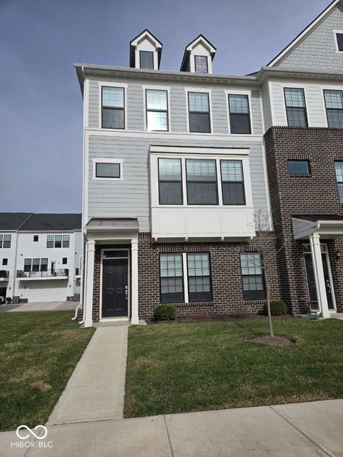 Photo of 3271 Morab Drive, Zionsville, IN 46077 (MLS # 22089336)