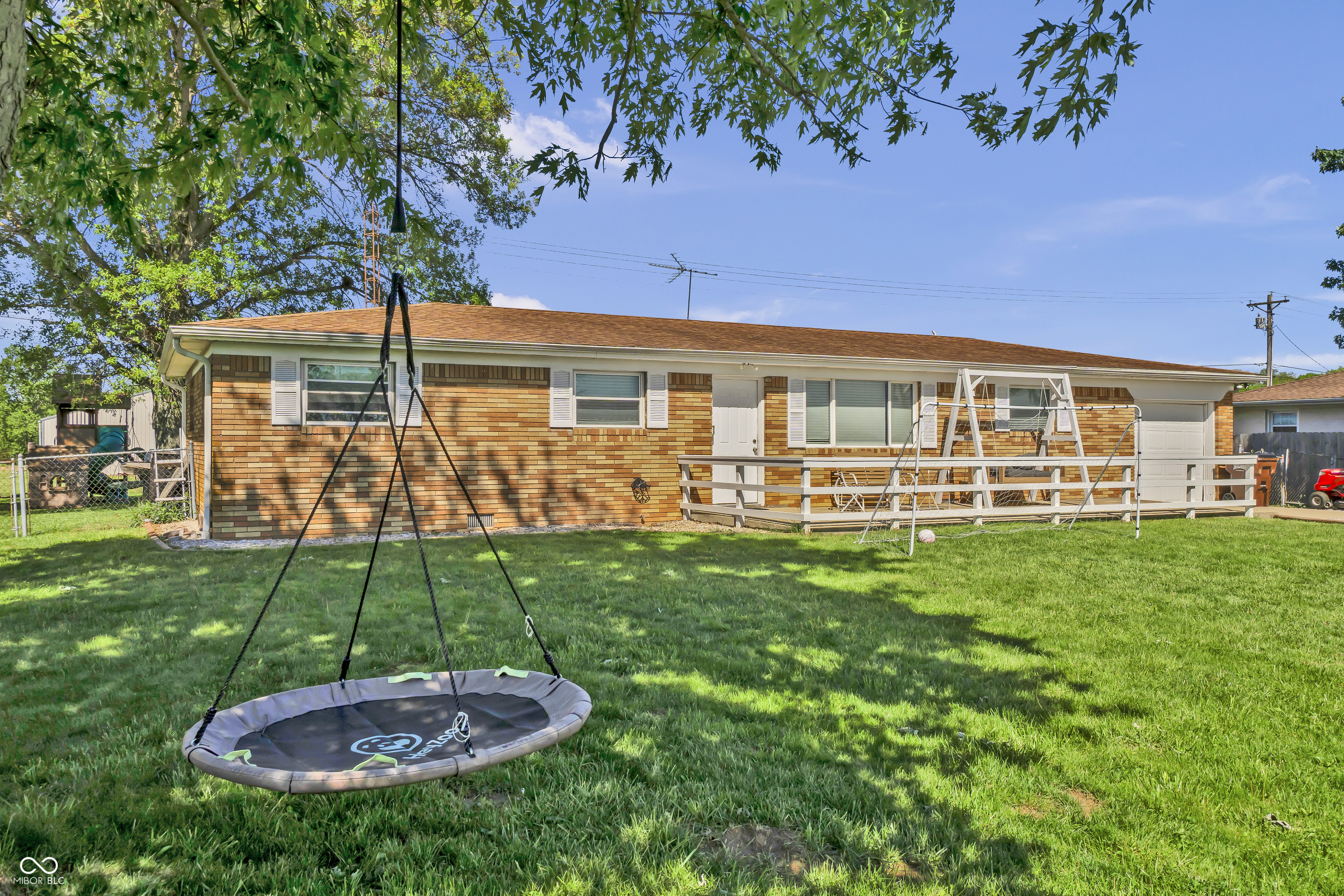 2170 N Old State Road 9
