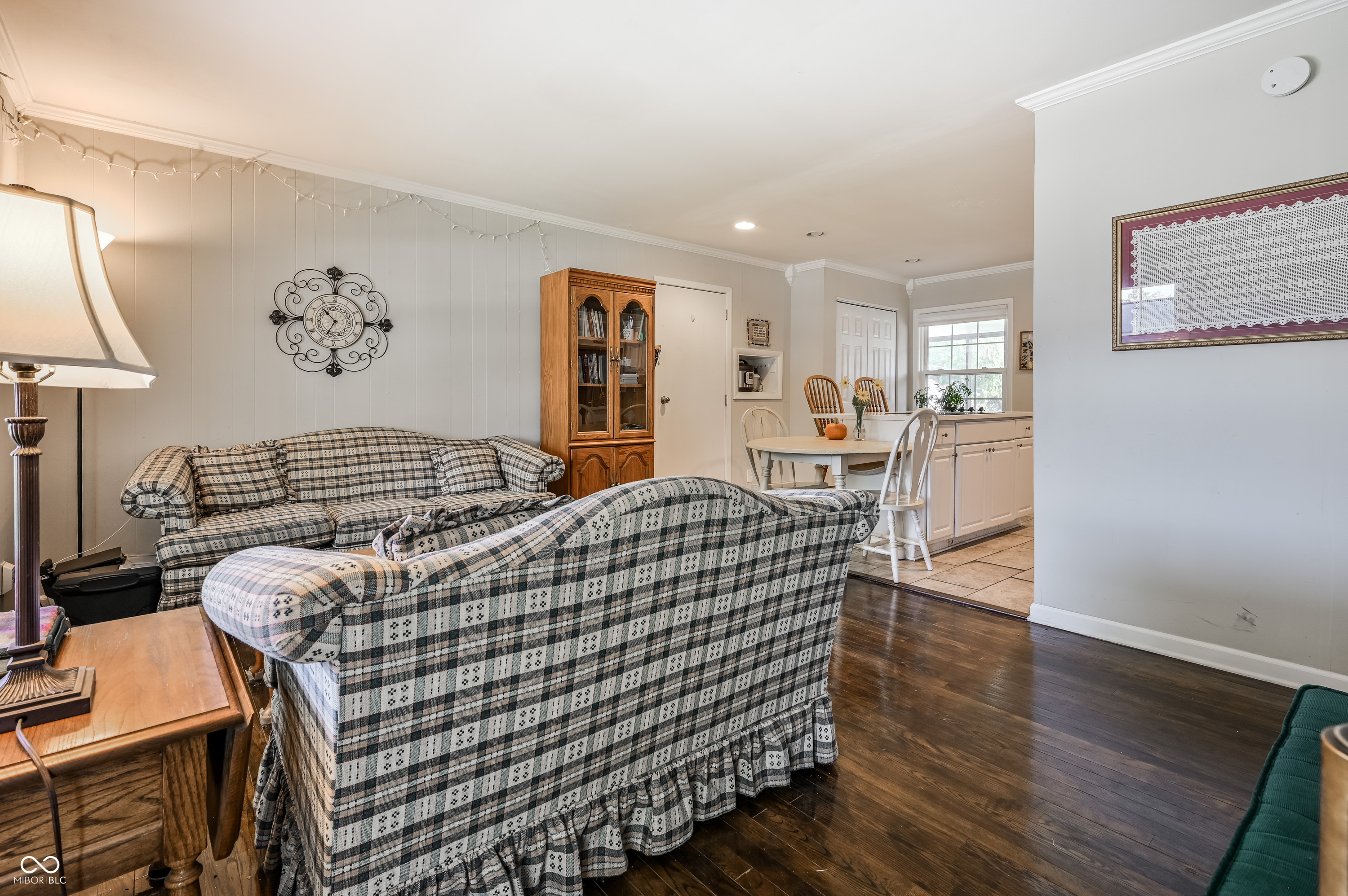 228 Highwood Drive