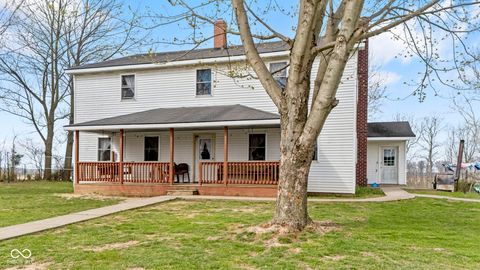 Photo of 2034 N Naugle Road, Salem, IN 47167 (MLS # 22093166)