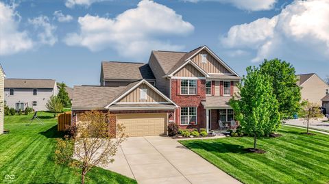 Photo of 14680 Hinton Drive, Fishers, IN 46037 (MLS # 22098603)