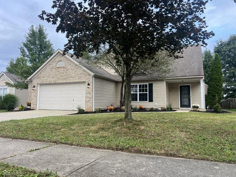 Photo of 18702 Planer Drive, Noblesville, IN 46062 (MLS # 22126747)