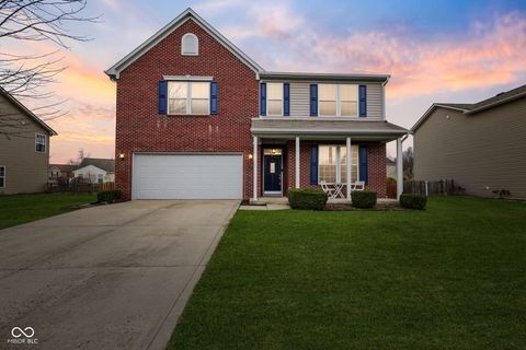 Photo of 13860 Silverbell Lane, Fishers, IN 46038 (MLS # 22084028)
