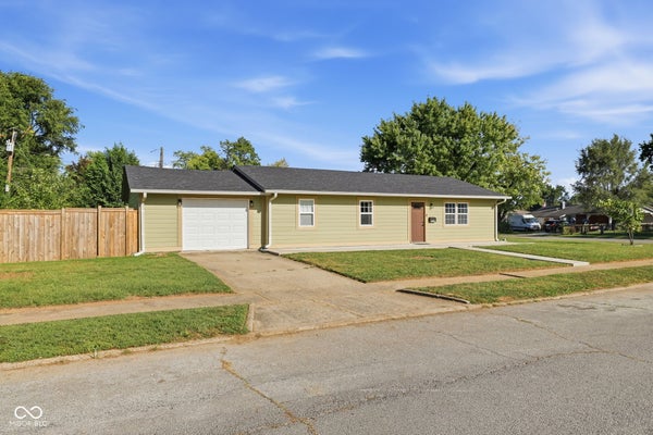 3201 CHRYSLER ST, INDIANAPOLIS, IN 46224 - Image 7de2c4294e4e517da05f3f9436087189/2563729375