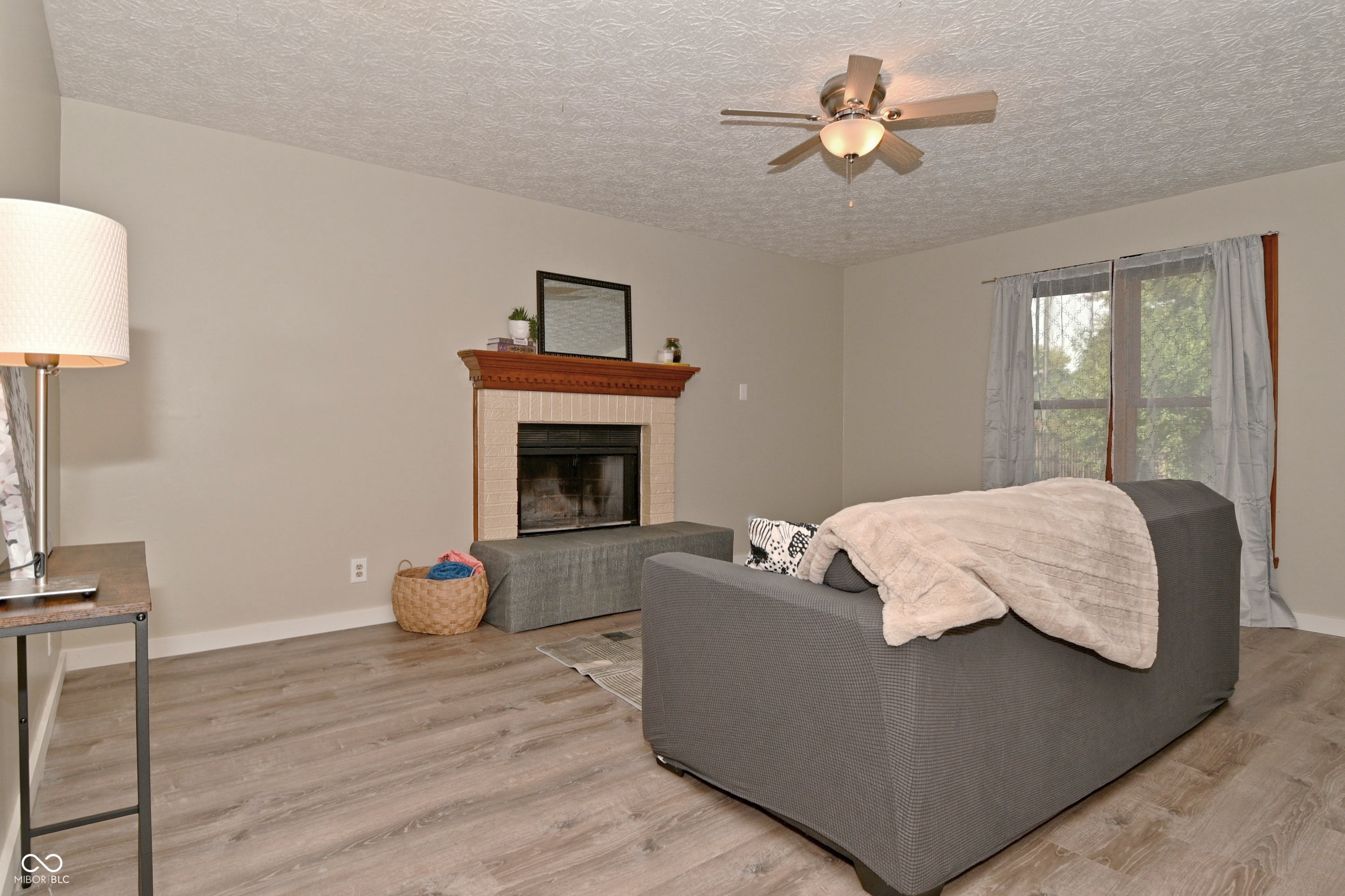 1624 Pele Place