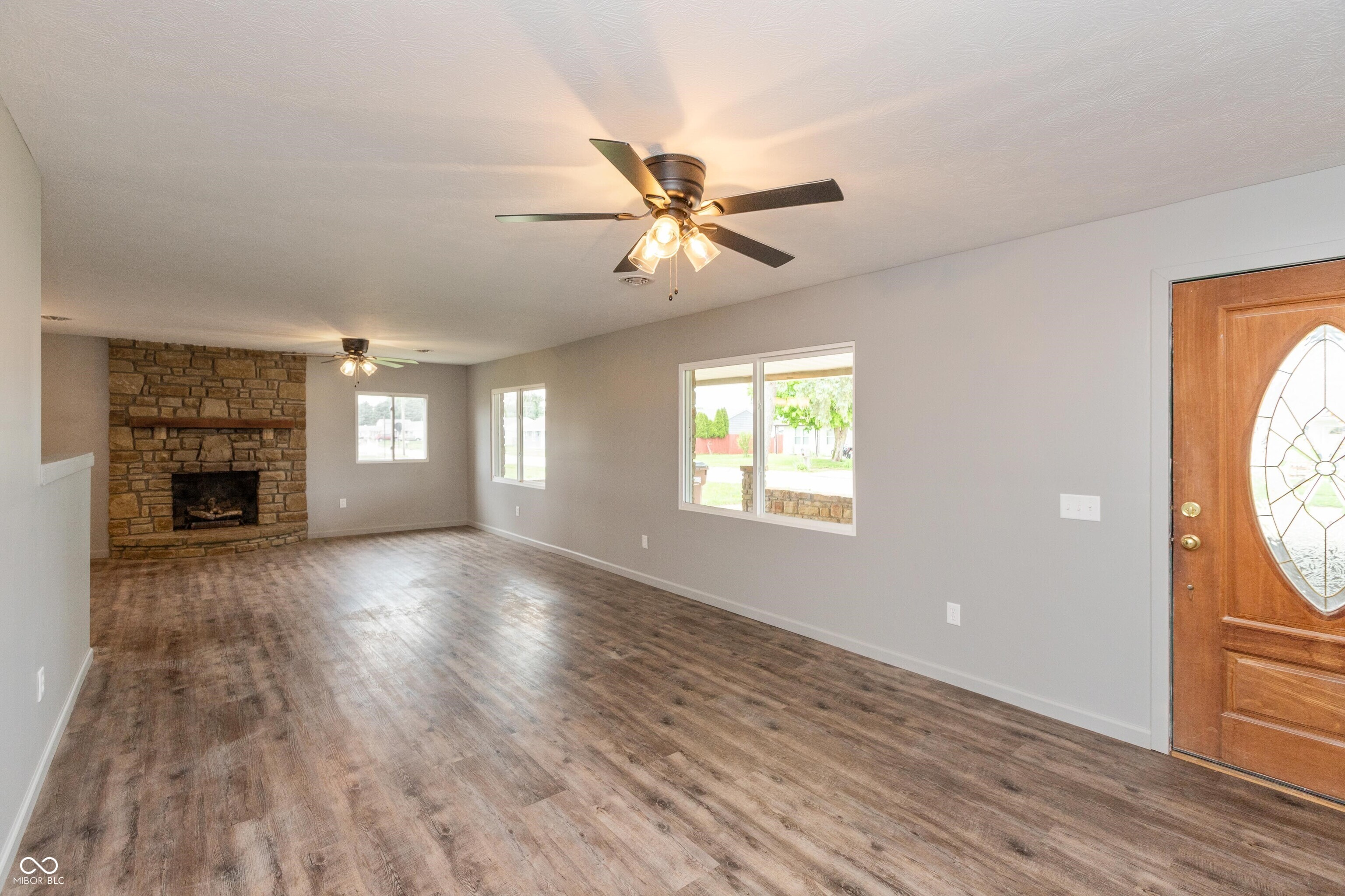 521 Sunset Drive
