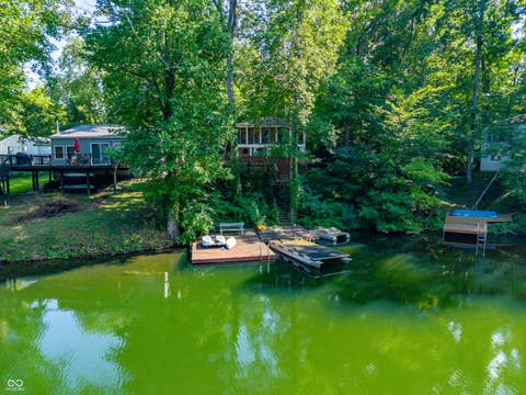 Photo of 8440 S Parmarlee DR, Nineveh, IN 46164 (MLS # 22118632)