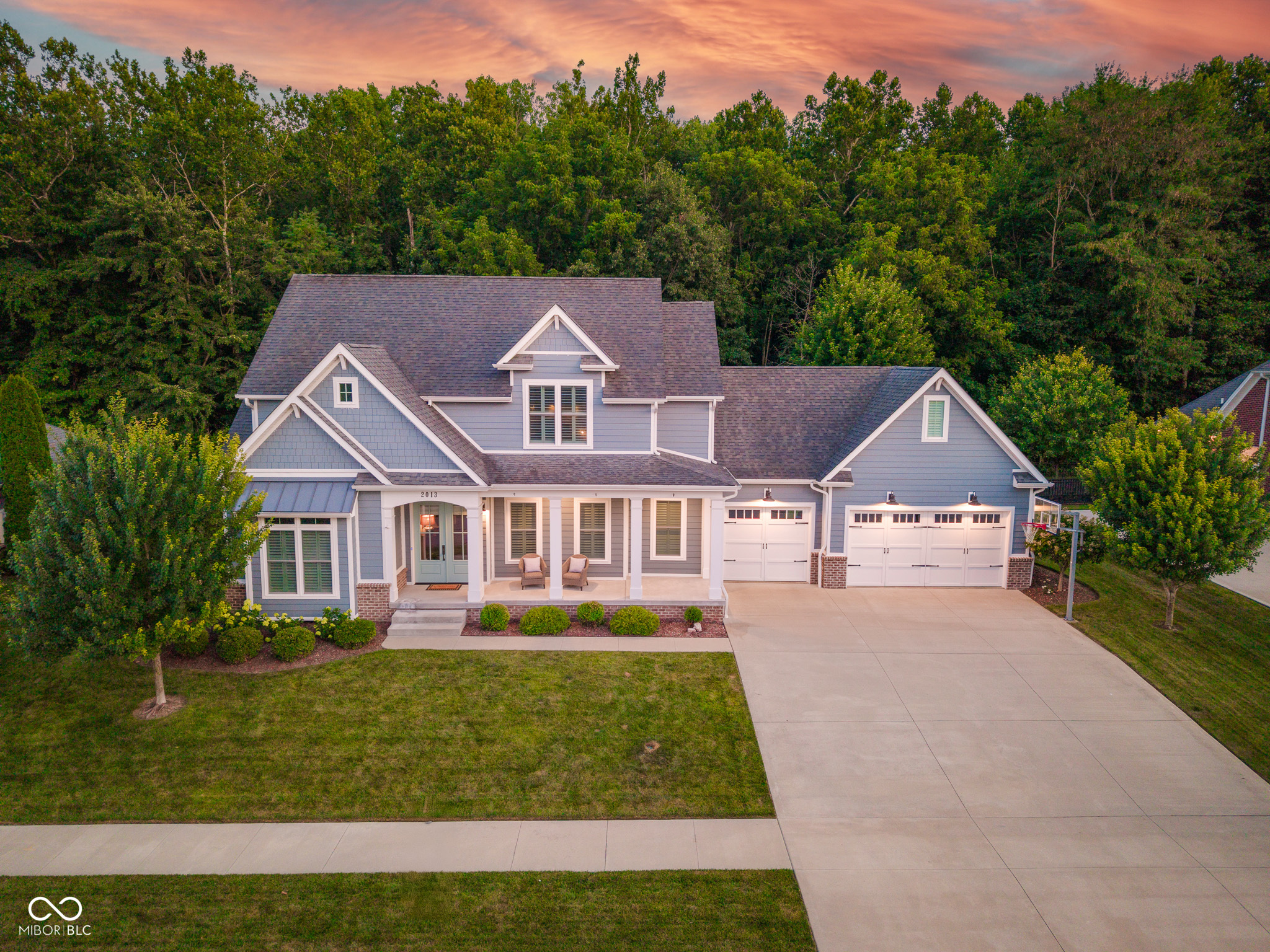 Photo 1 of 175 — 2013 Deer Creek Circle, Columbus, IN 47201