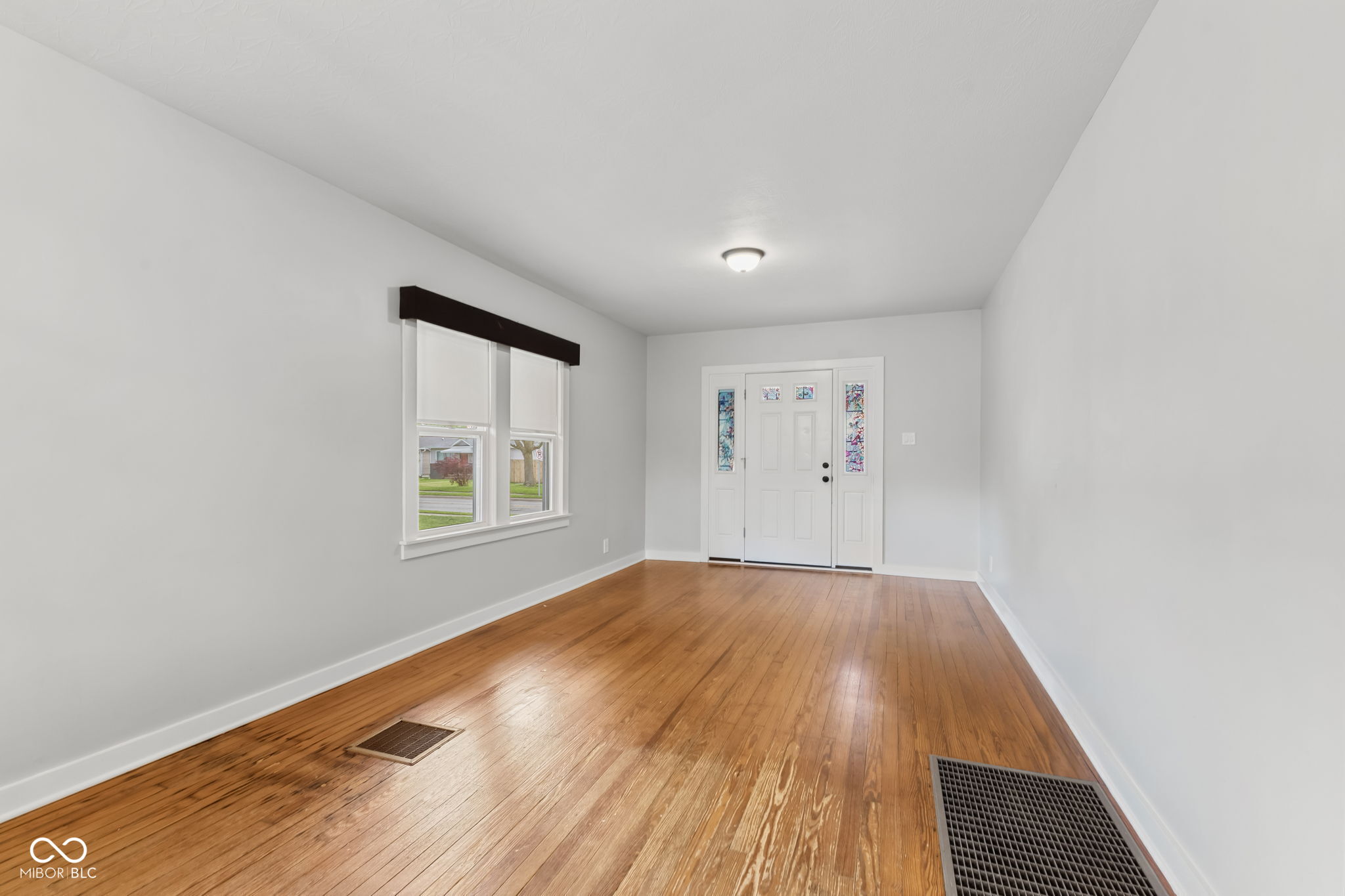 331 N 17th Avenue