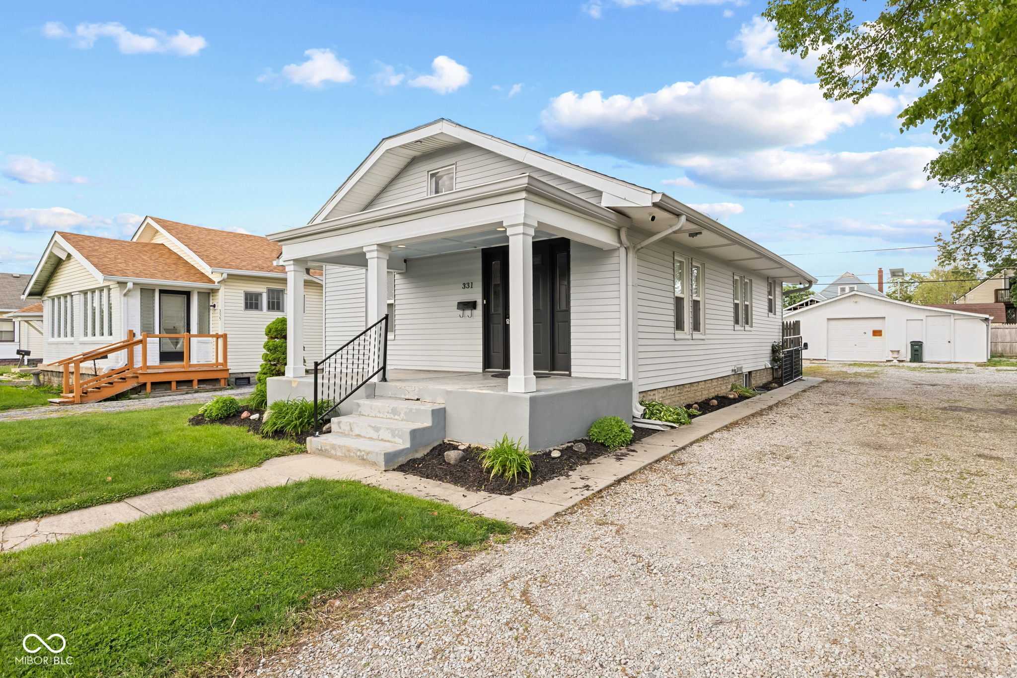 331 N 17th Avenue