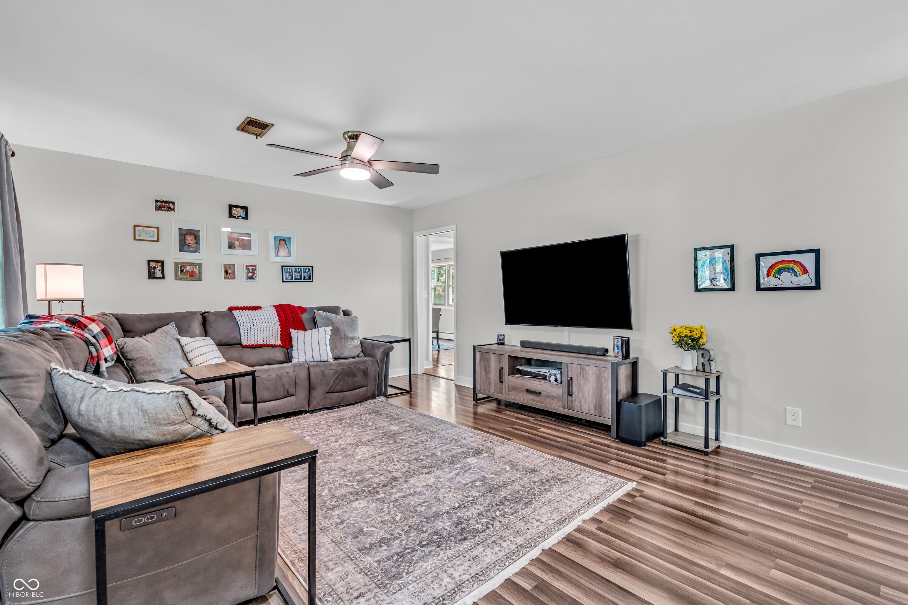 1521 Hardin Court