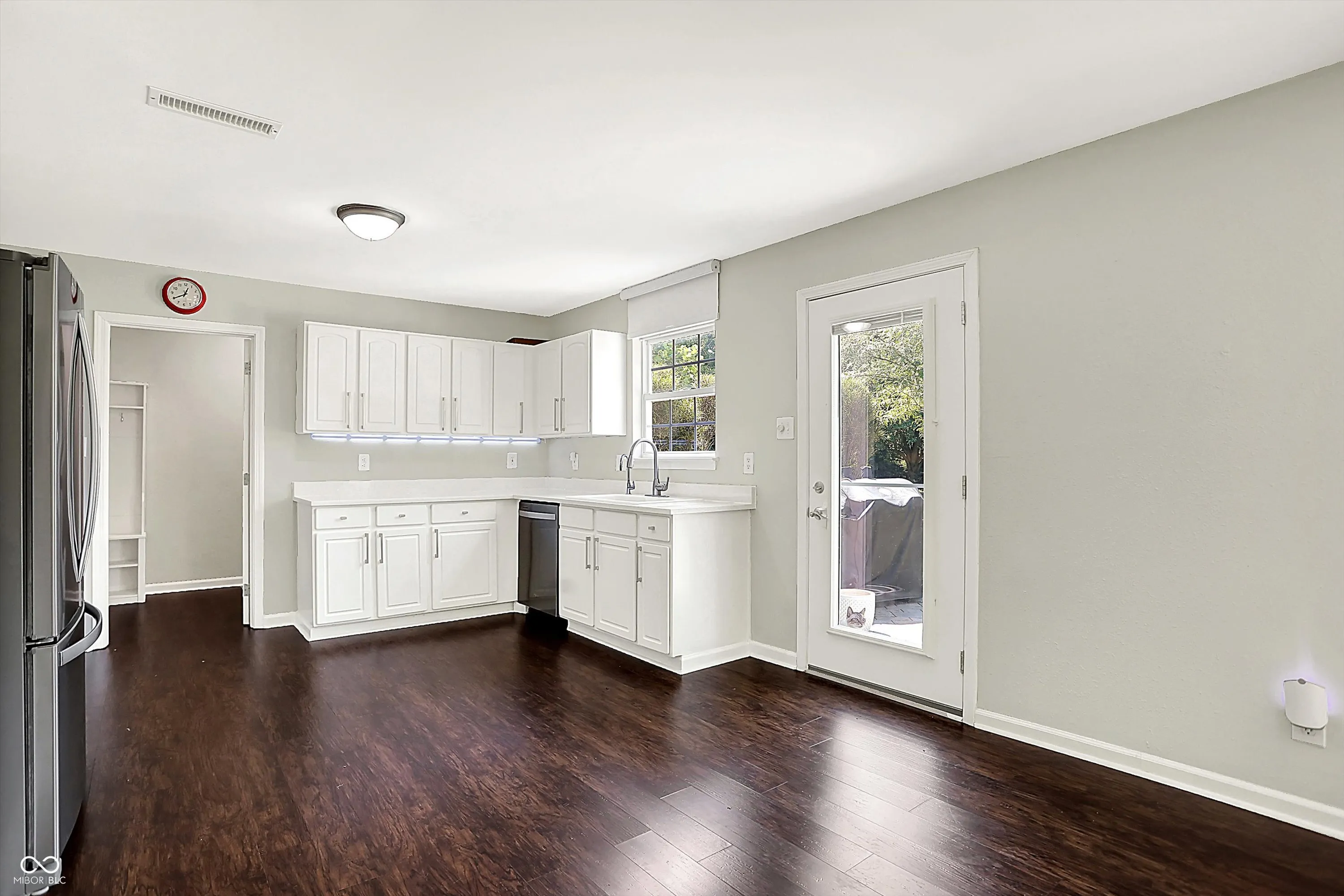 Noblesville, Indiana 46062, United States, 3 Bedrooms Bedrooms, ,3 BathroomsBathrooms,Residential,Pending,189806