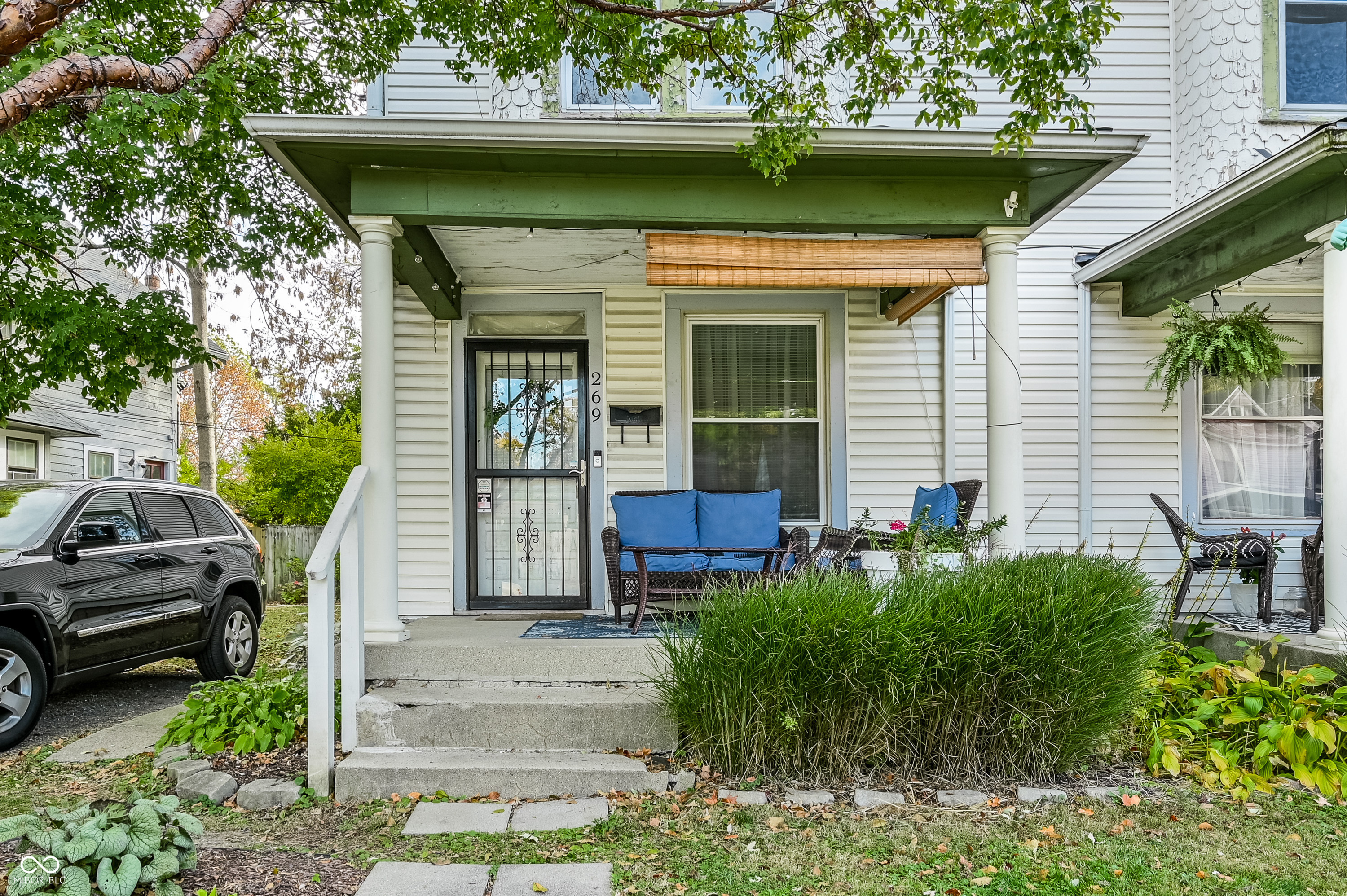 269-271 E Burgess Avenue