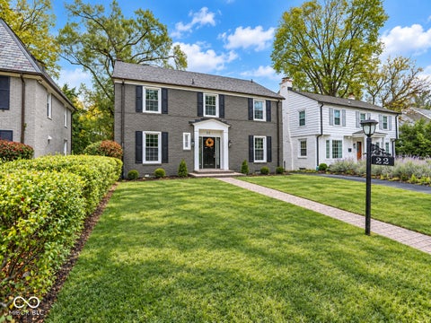 Photo for 22 W 54th Street