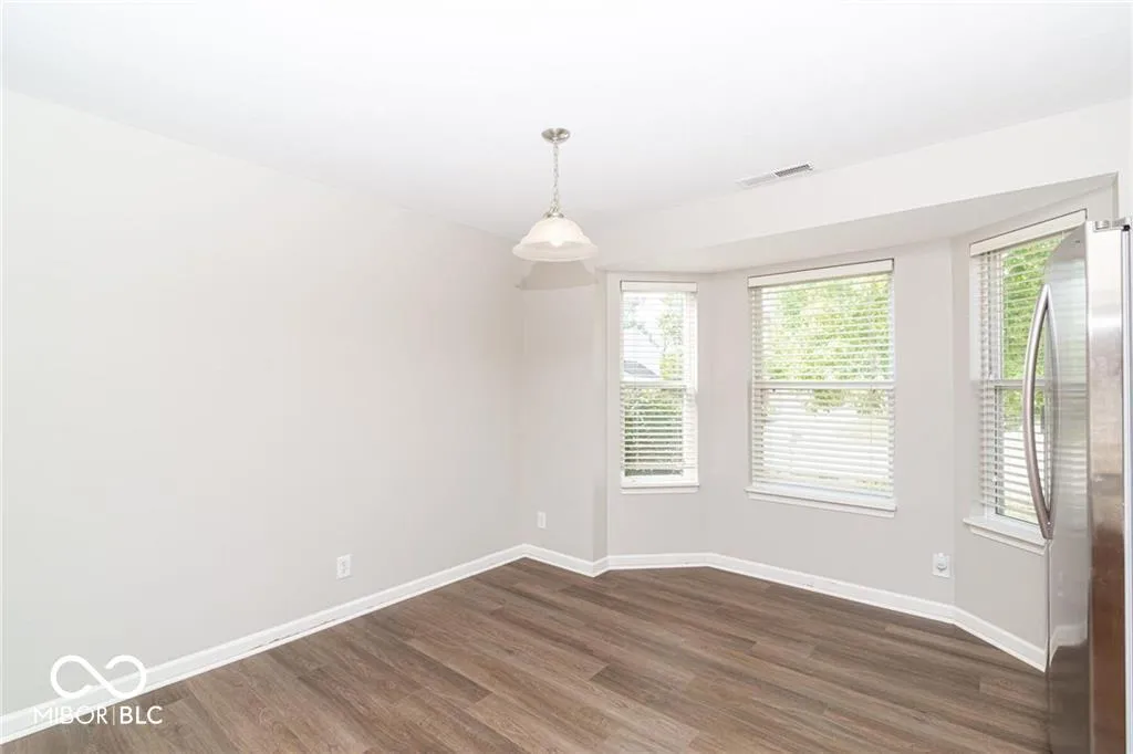 Fishers, Indiana 46037, United States, 3 Bedrooms Bedrooms, ,2 BathroomsBathrooms,Residential,Pending,183920