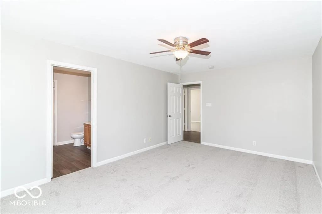 Fishers, Indiana 46037, United States, 3 Bedrooms Bedrooms, ,2 BathroomsBathrooms,Residential,Pending,183920