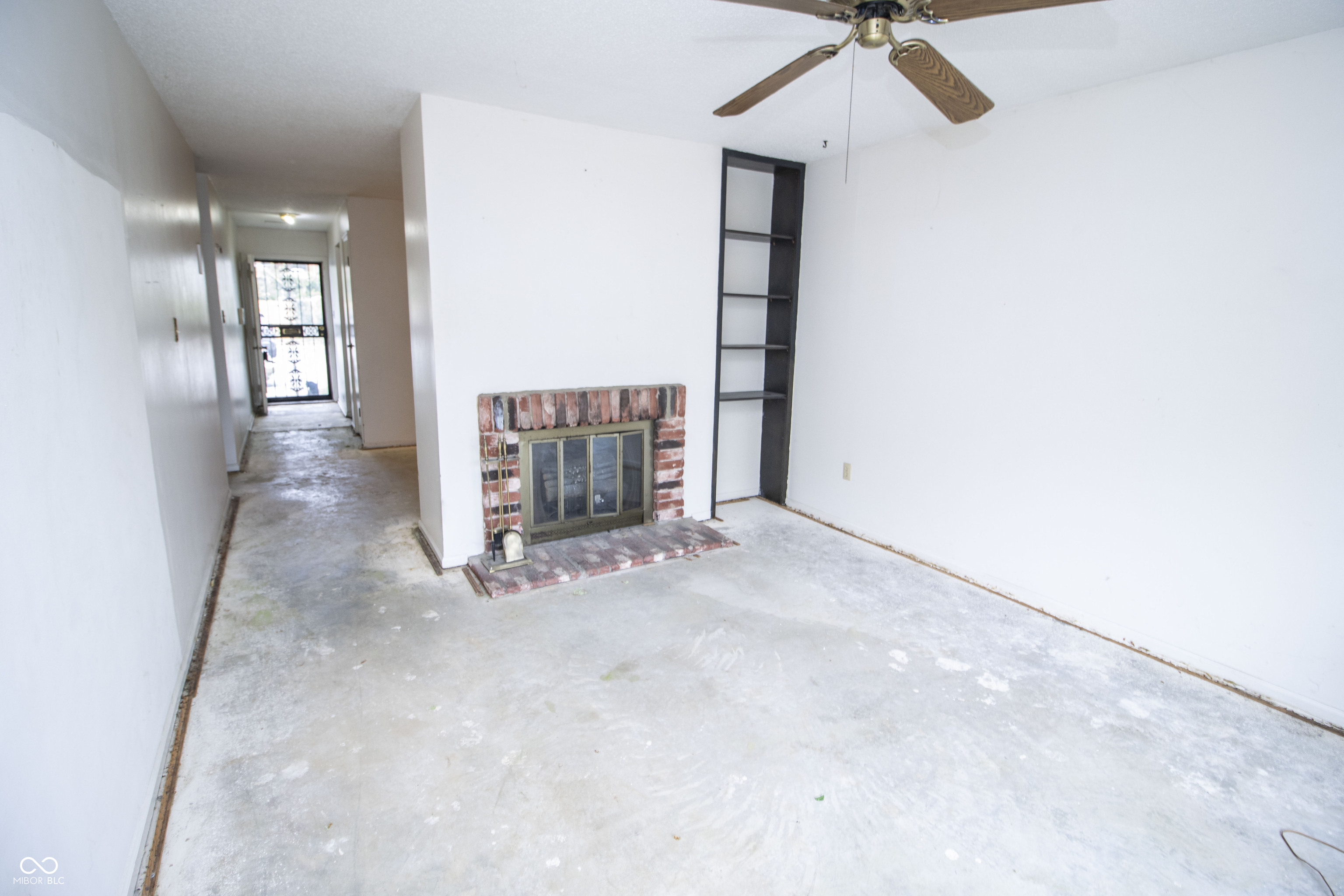 2905 Country Estates Drive