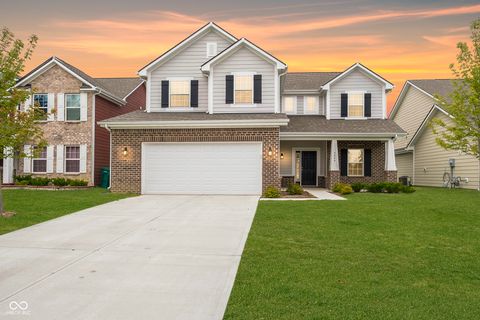 Photo of 5844 Cherrywood Lane, McCordsville, IN 46055 (MLS # 22081568)