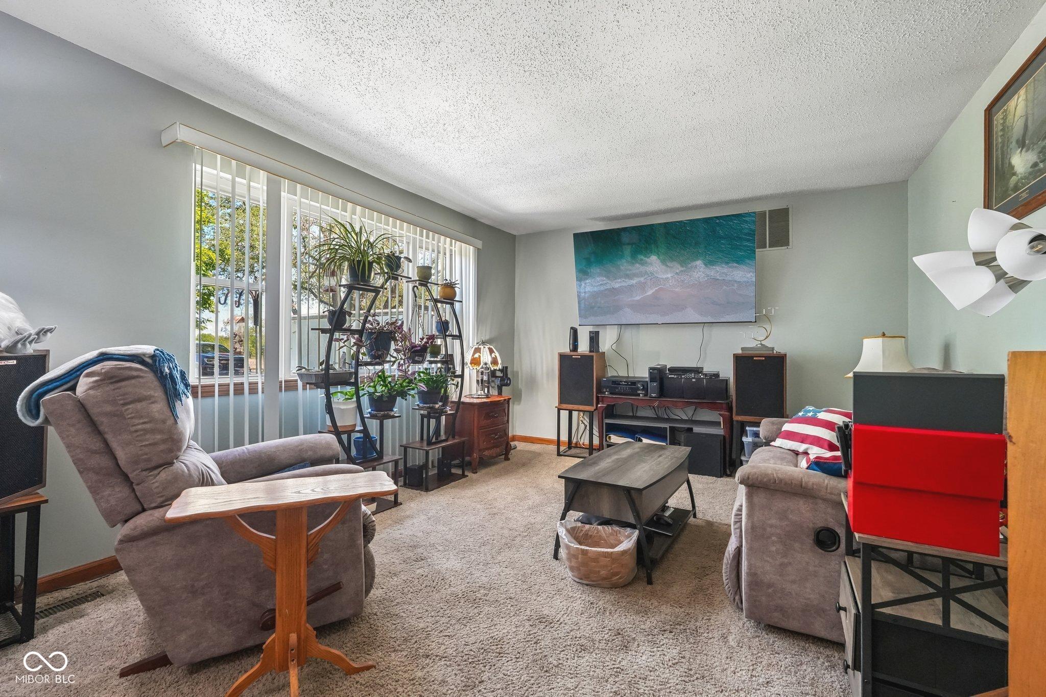 5115 Gibbs Road