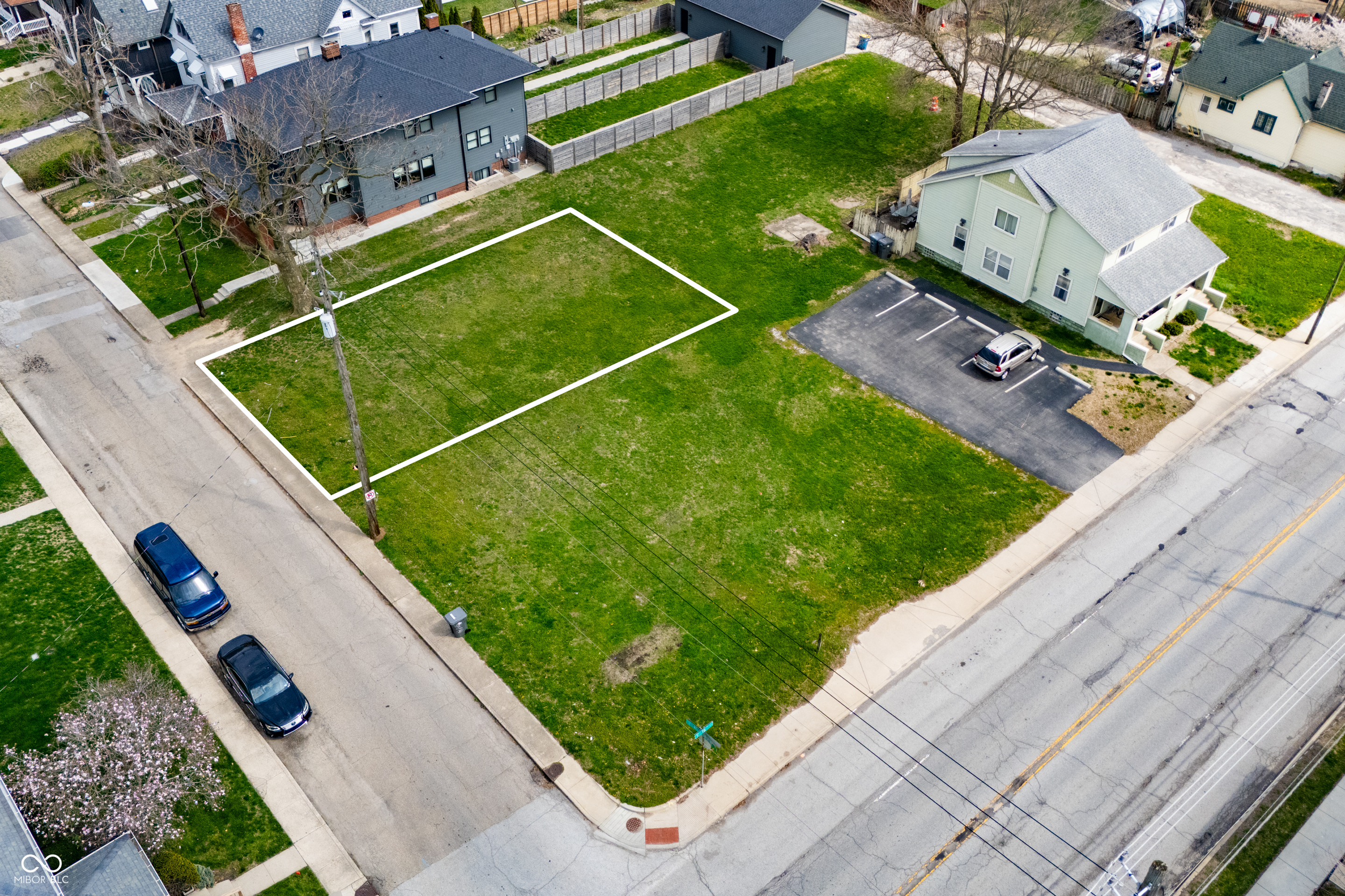 1607 Bellefontaine Street