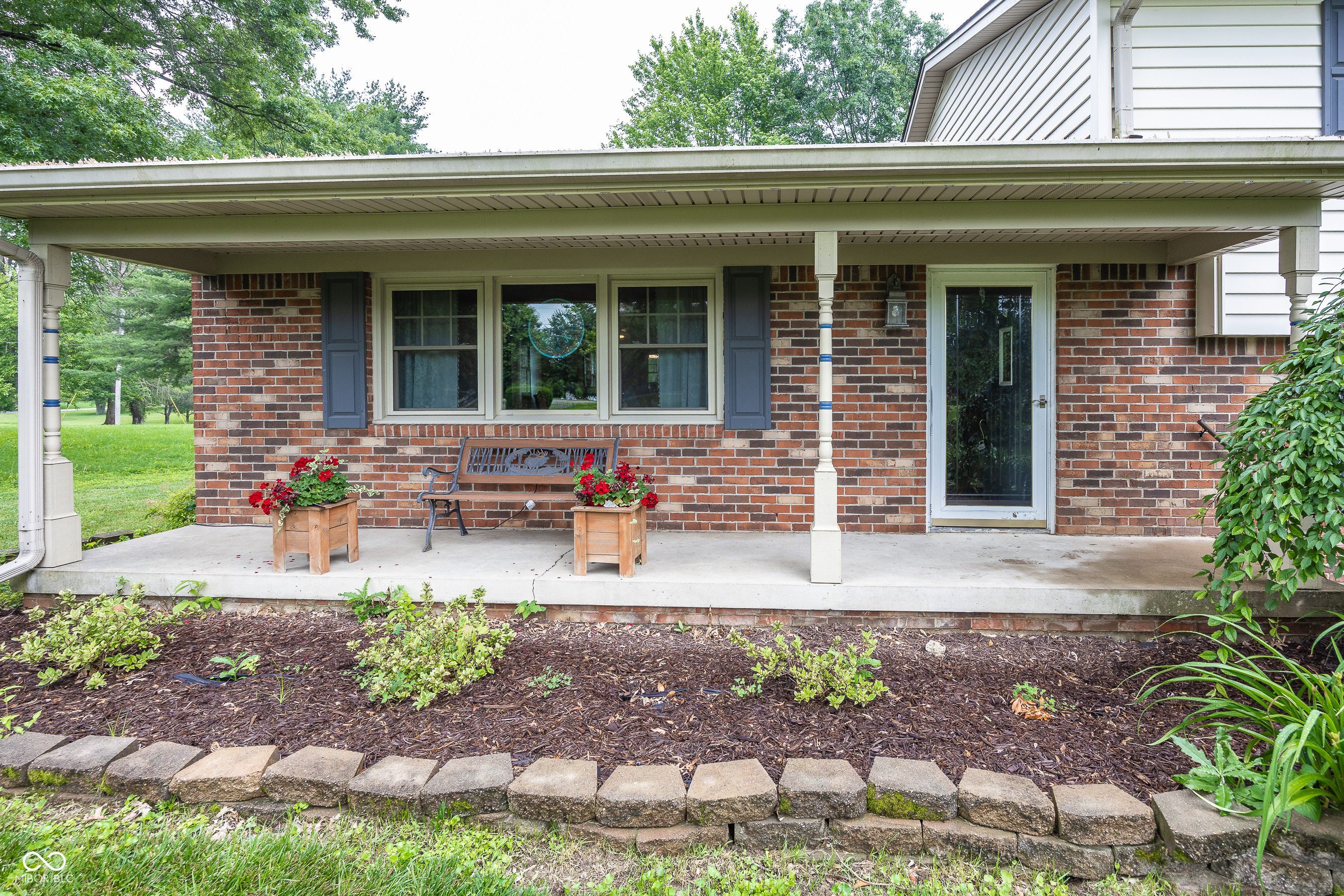 2457 N Centerline Road