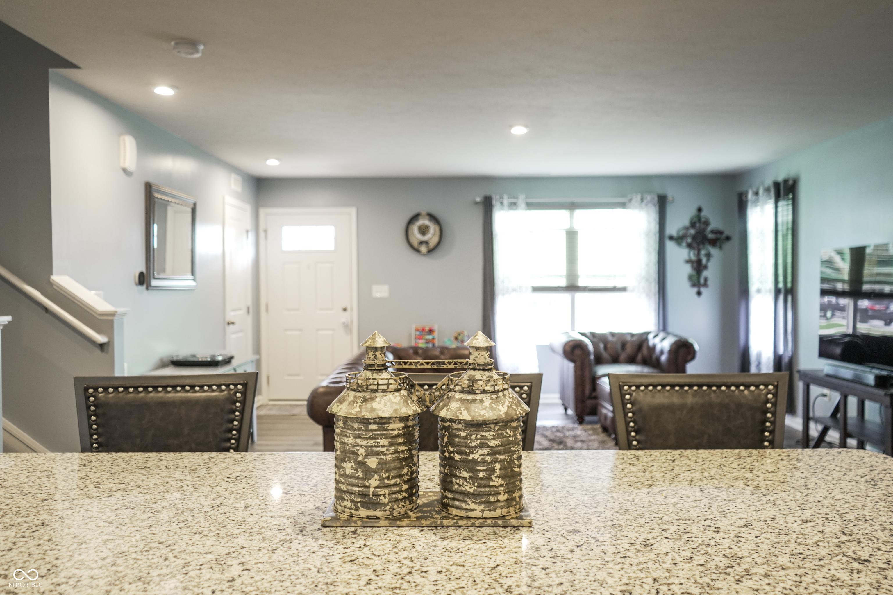 2216 Holiday Creek Drive