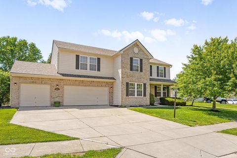 Photo of 8117 Winterset Circle, Indianapolis, IN 46214 (MLS # 22099578)