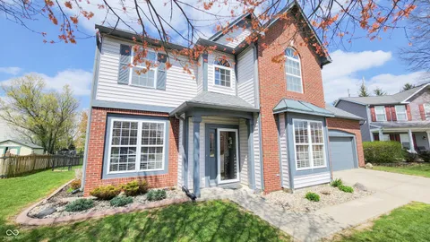 716 Bristol Court, Greenwood, IN 46143 - MLS#: 22032169