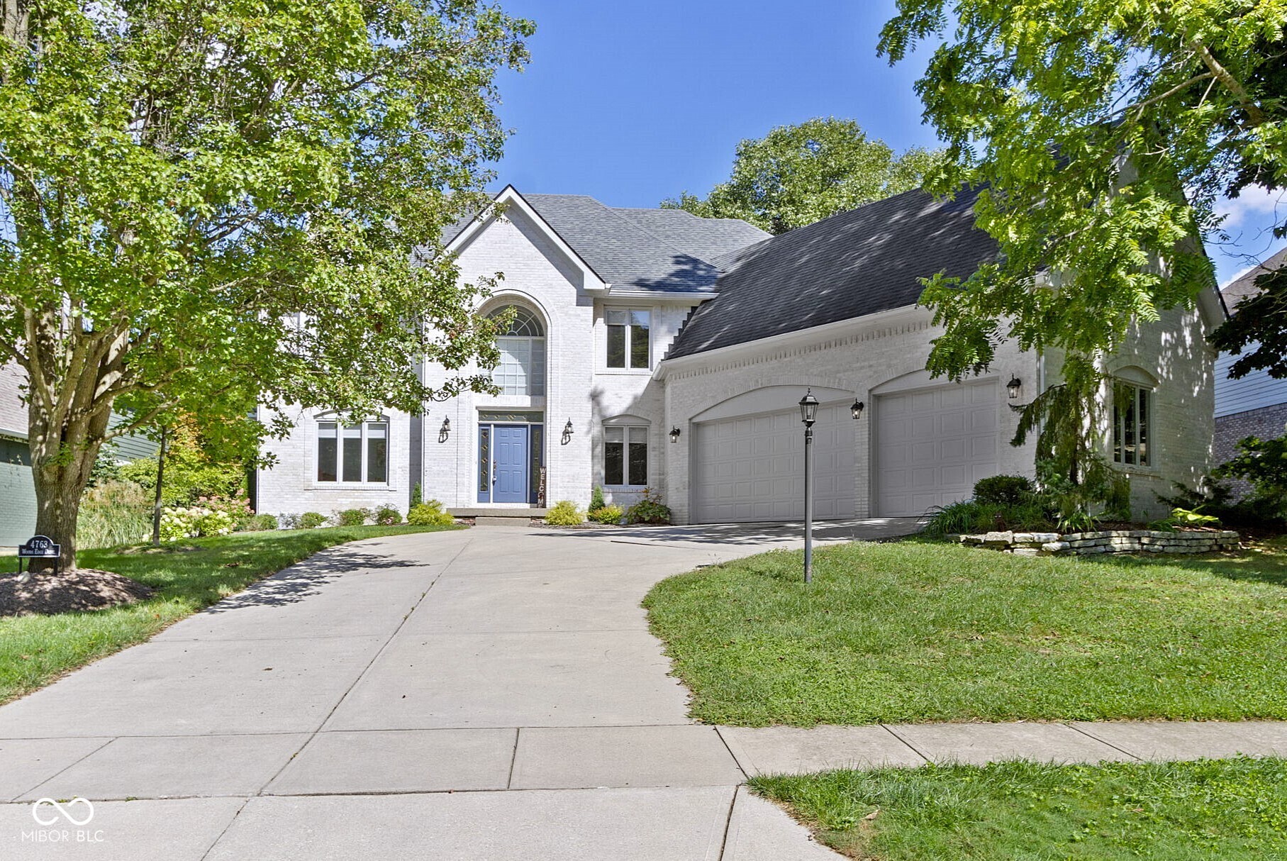 4763 Woods Edge Drive