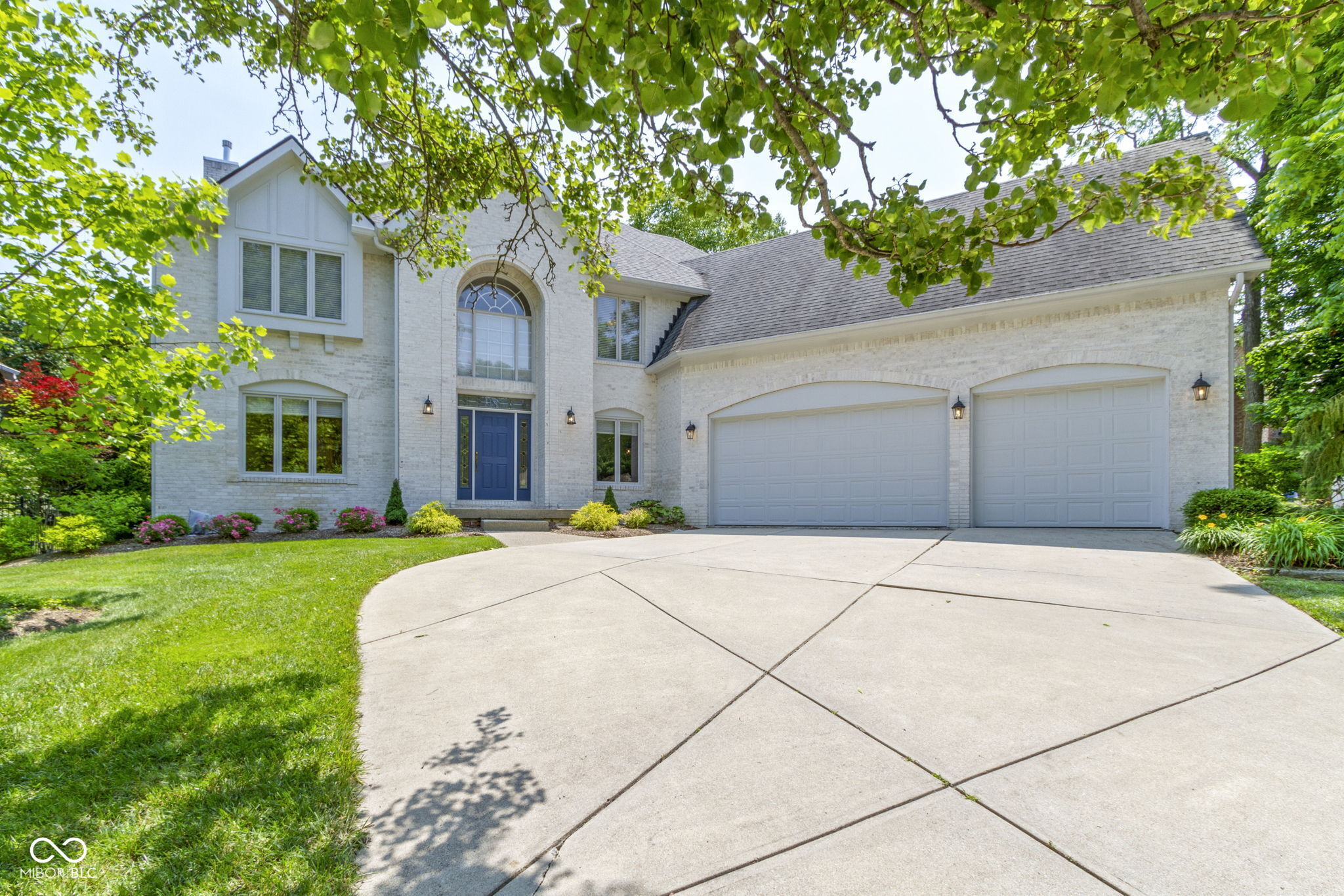 4763 Woods Edge Drive