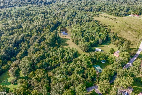 Photo of 4783 Peoga Road, Trafalgar, IN 46181 (MLS # 22122430)