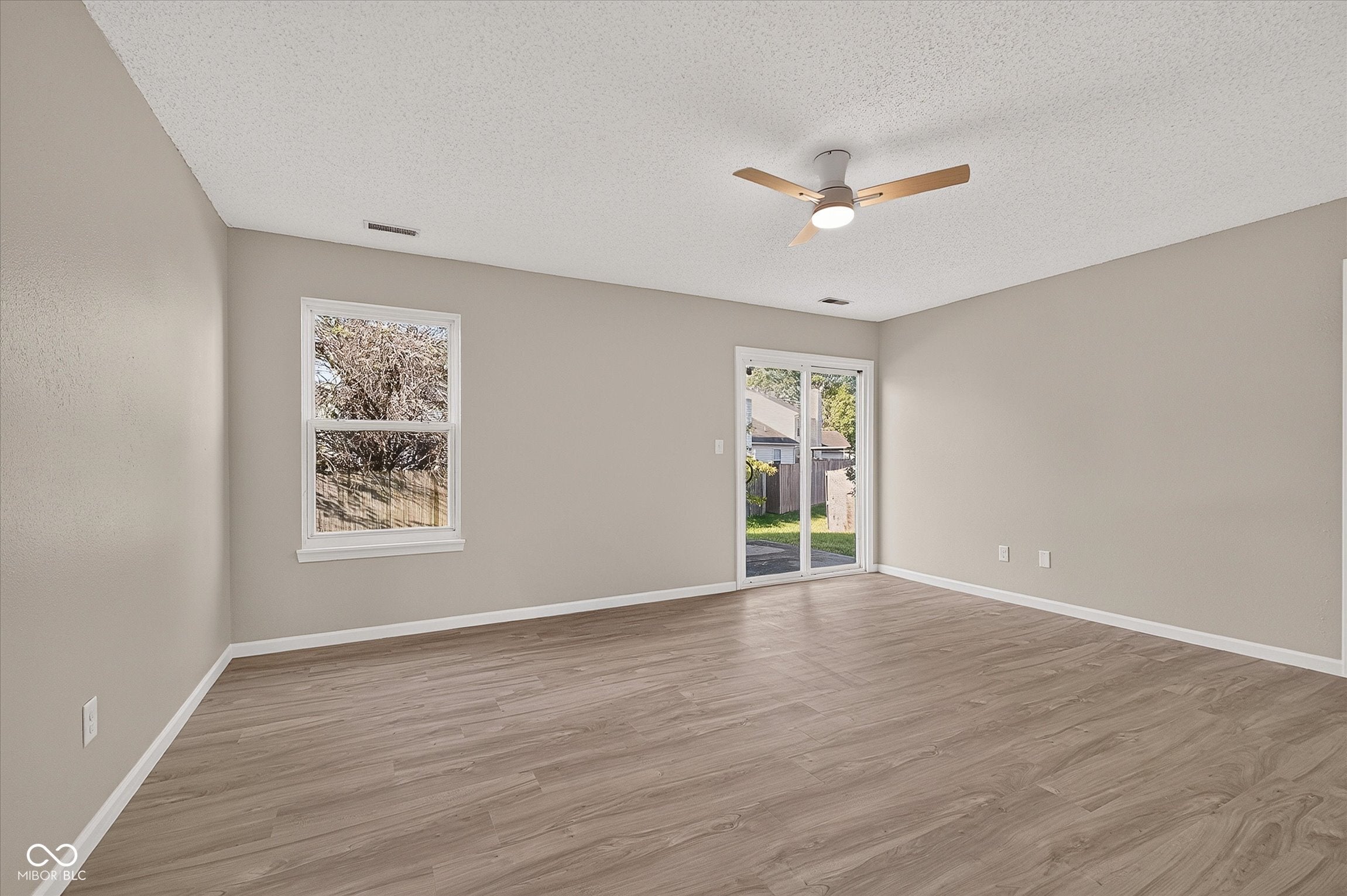 6943 Beargrass Court