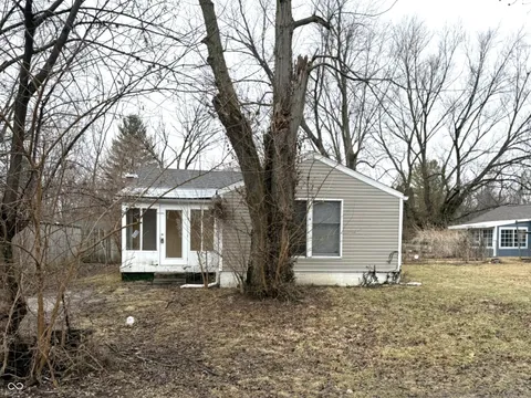 1126 N Mitthoeffer Road, Indianapolis, IN 46229 - MLS#: 22025719