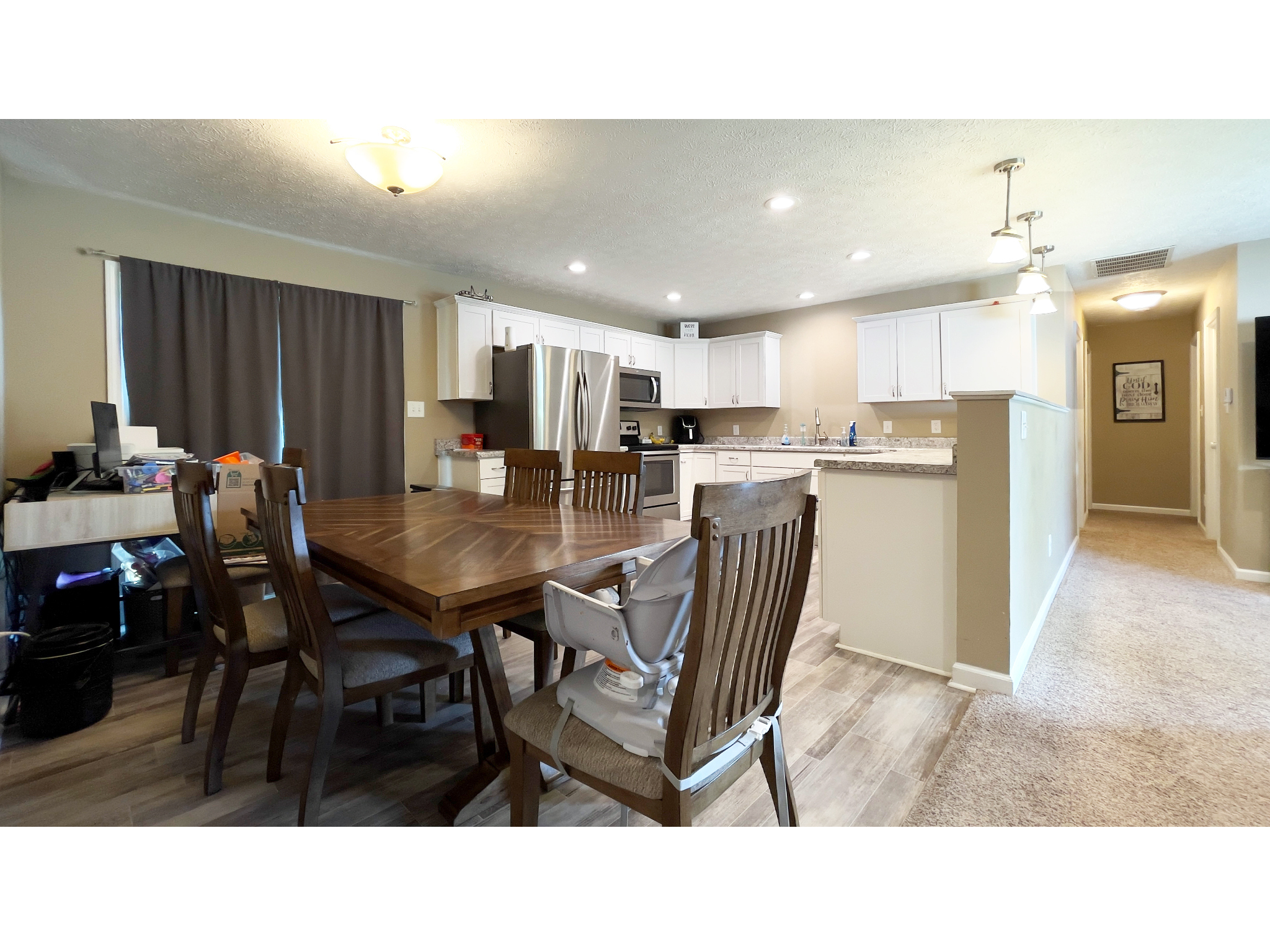 11 Sunset Manor