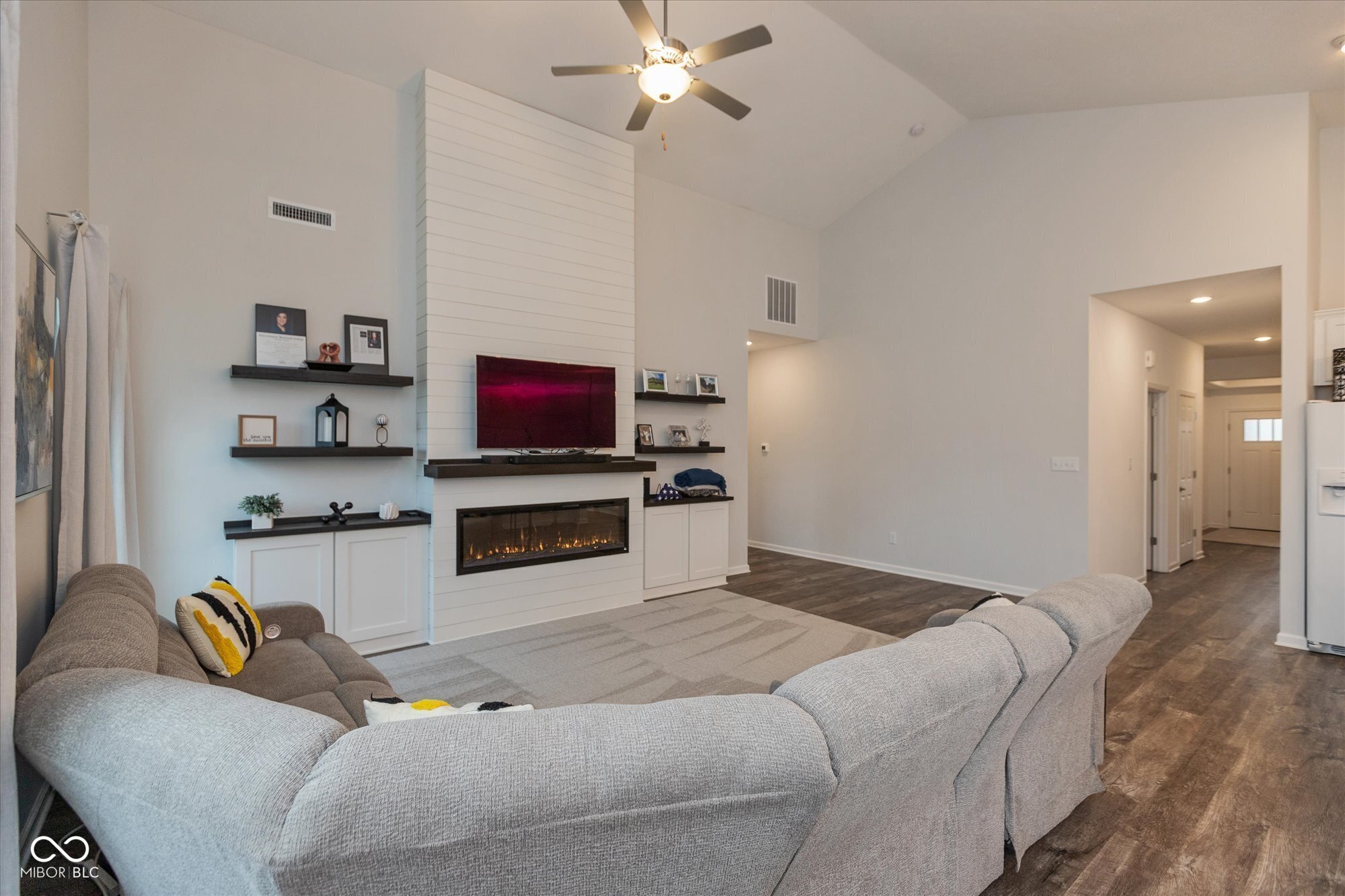 8118 Ambrosia Lane