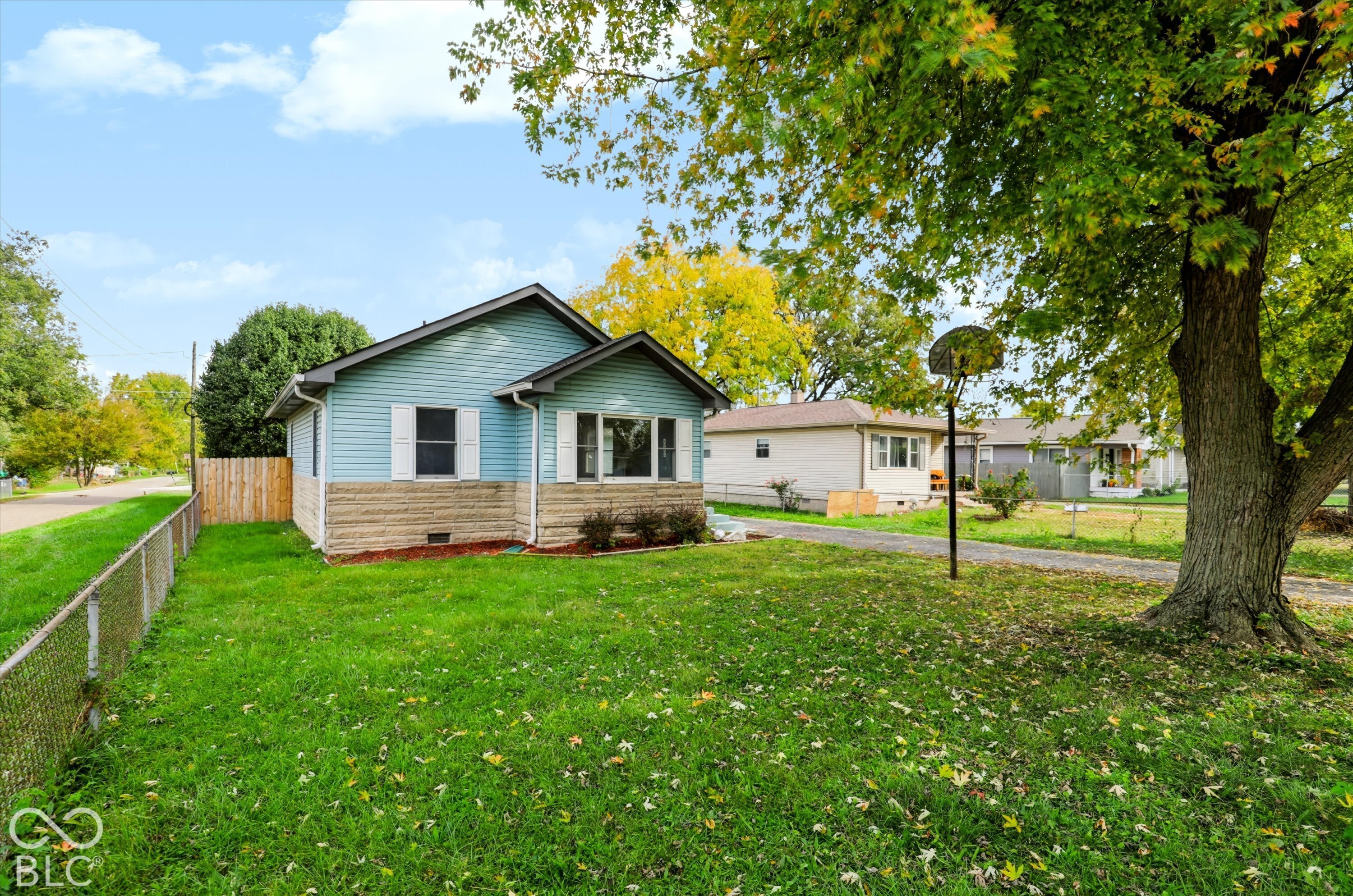 303 S Gerrard Drive